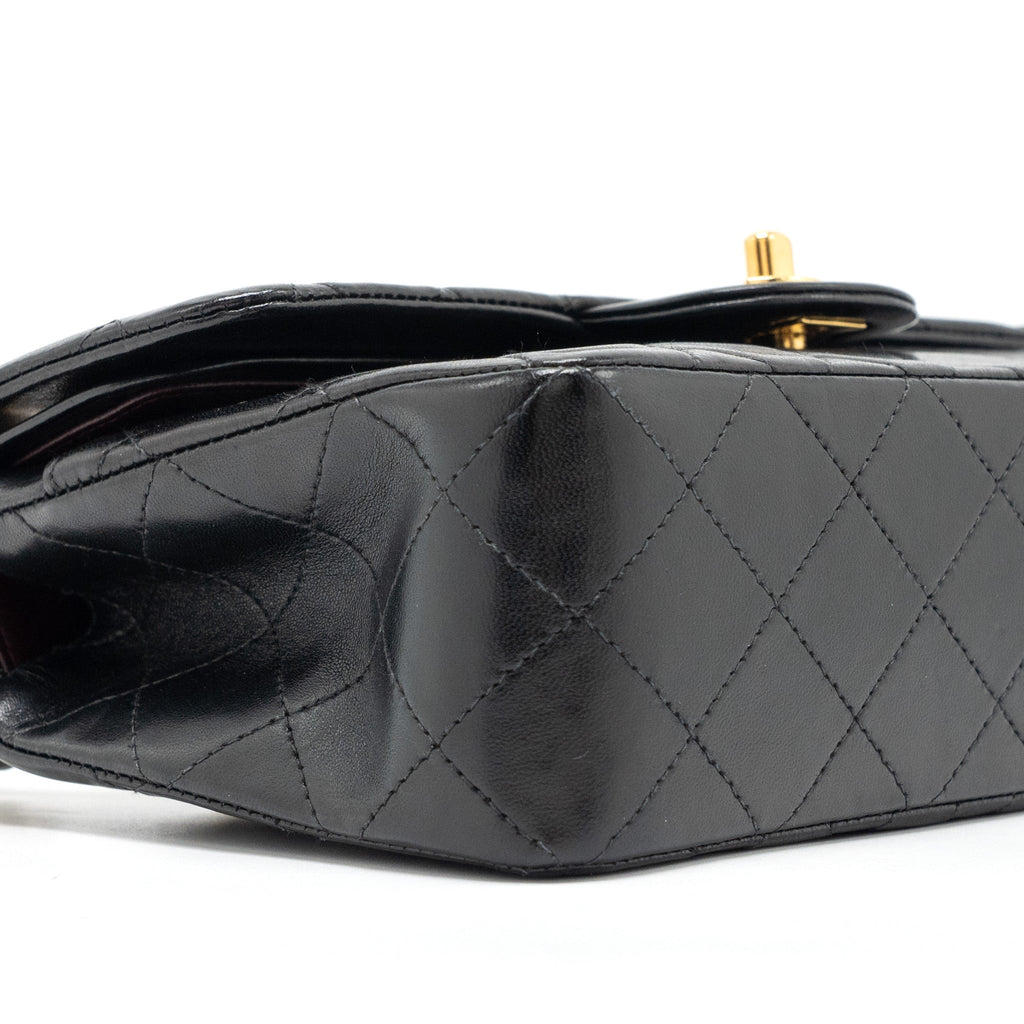 CHANEL VINTAGE SMALL CLASSIC DOUBLE FLAP BAG LAMBSKIN BLACK GHW
