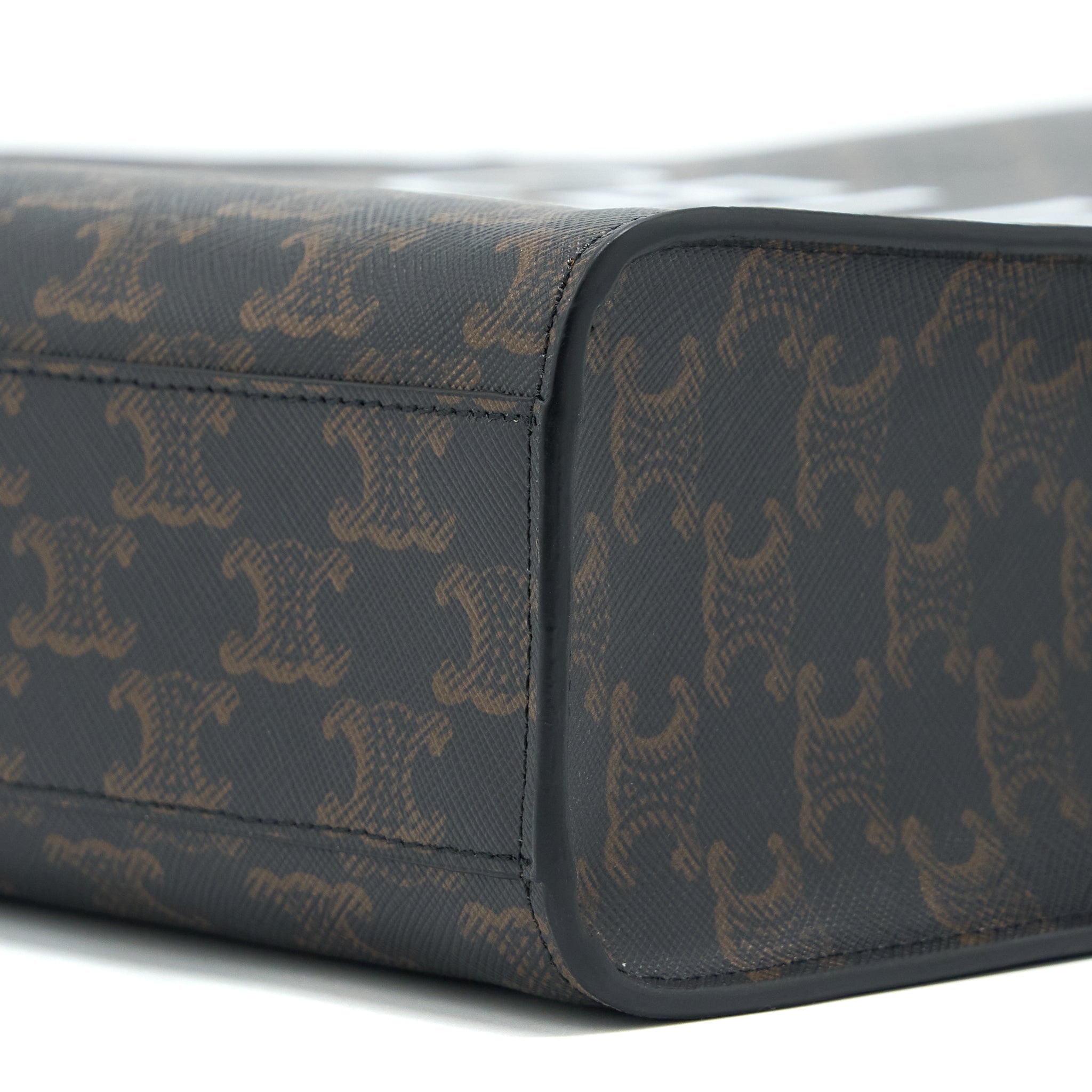 CELINE VERTICAL CABAS TRIOMPHE CANVAS GHW