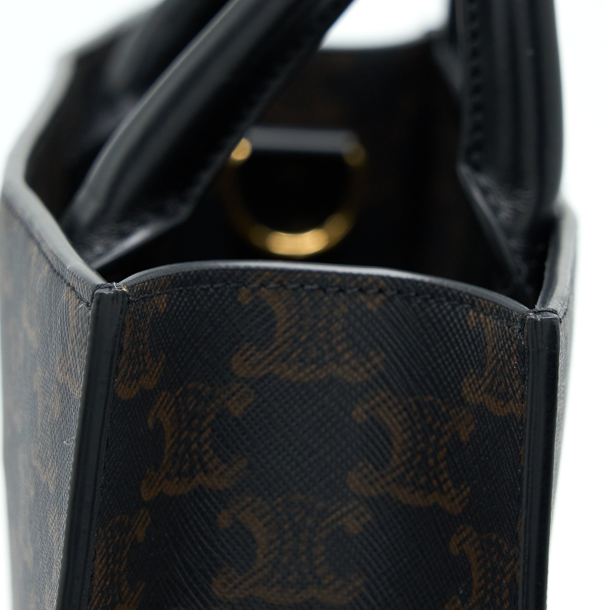 CELINE VERTICAL CABAS TRIOMPHE CANVAS GHW