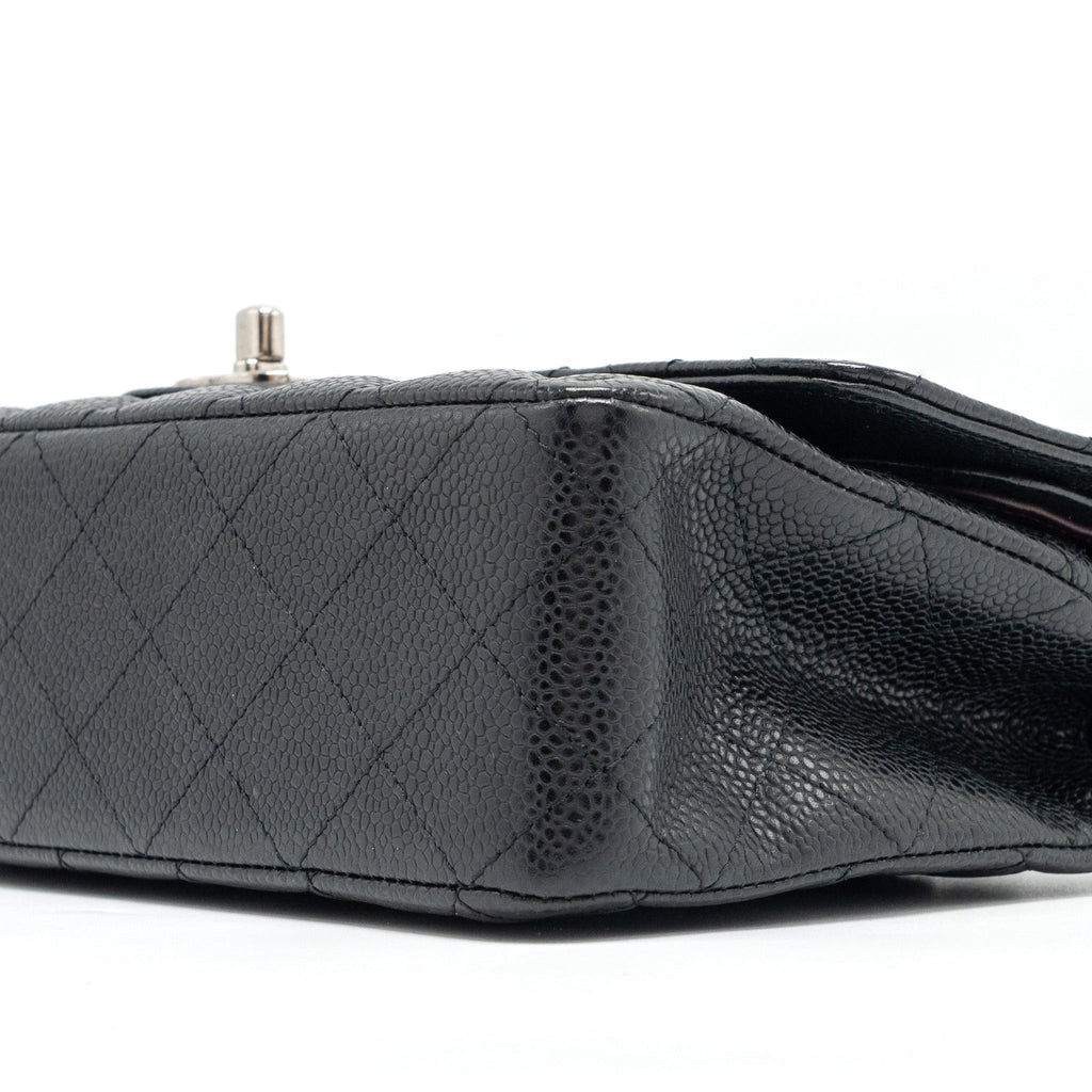 CHANEL MEDIUM CLASSIC DOUBLE FLAP BAG CAVIAR BLACK SHW