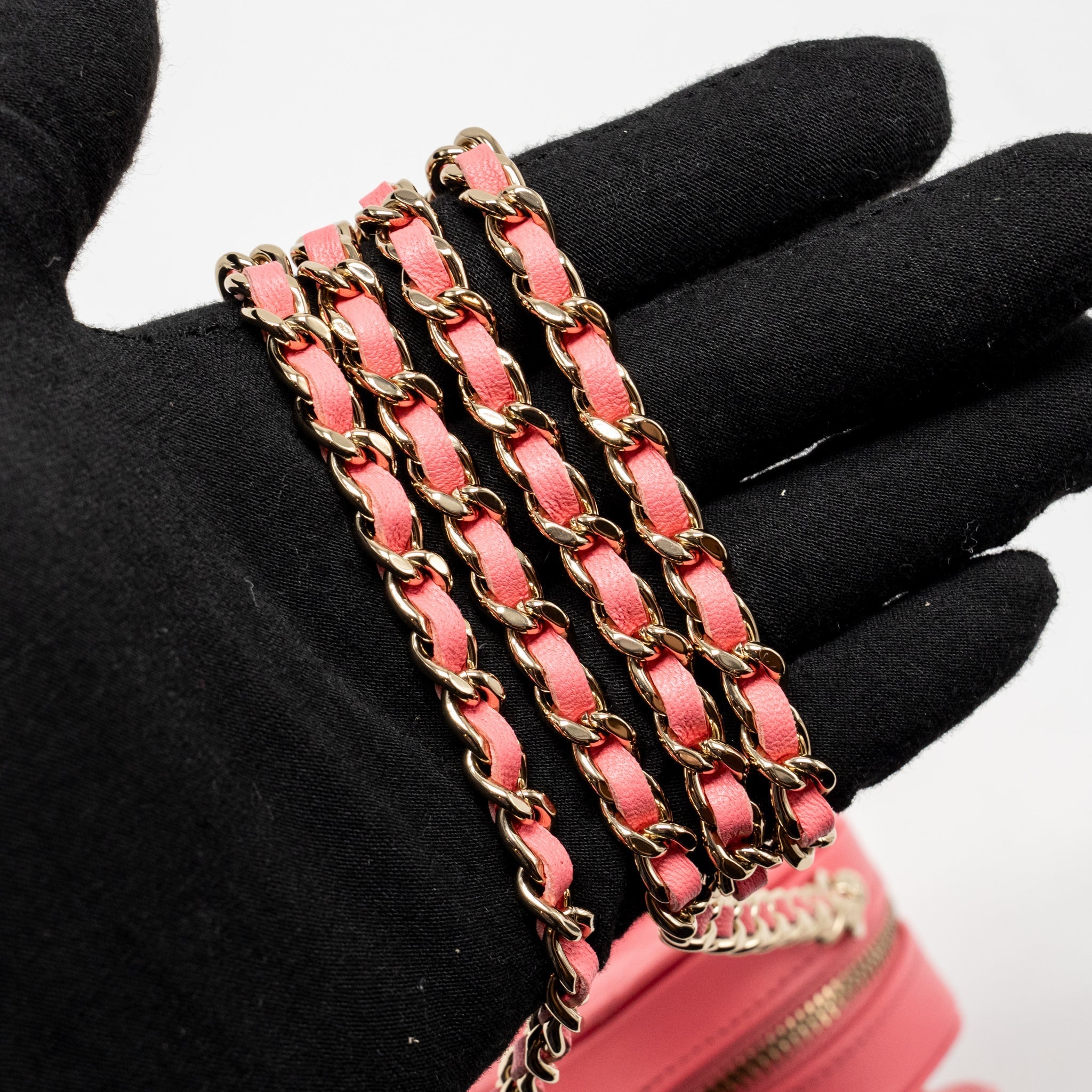 CHANEL SMALL HEART BAG LAMBSKIN PINK LGHW
