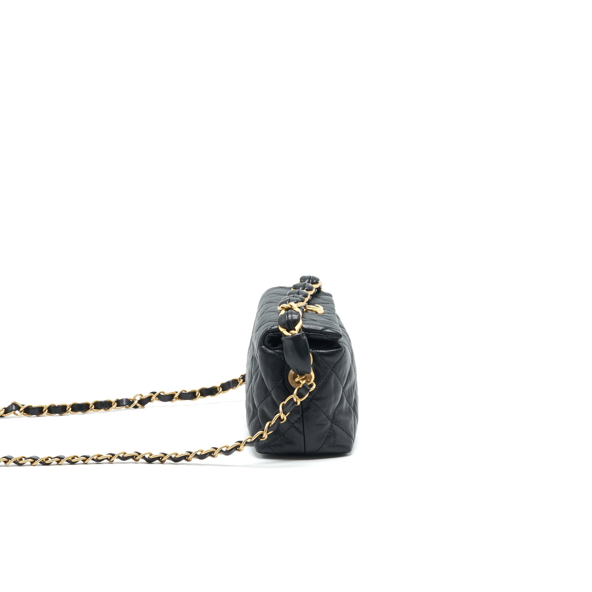 CHANEL SMALL CC WRAPPED STRAP BAG IN CRUMPLED LAMBSKIN SERIAL 31