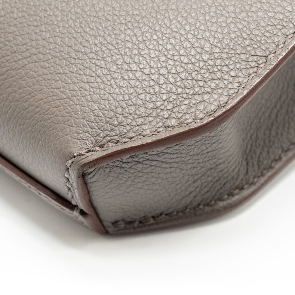 HERMES POCHETTE KELLY DEPECHES 25 EVERCOLOR 8F GRIS ETAIN SHW