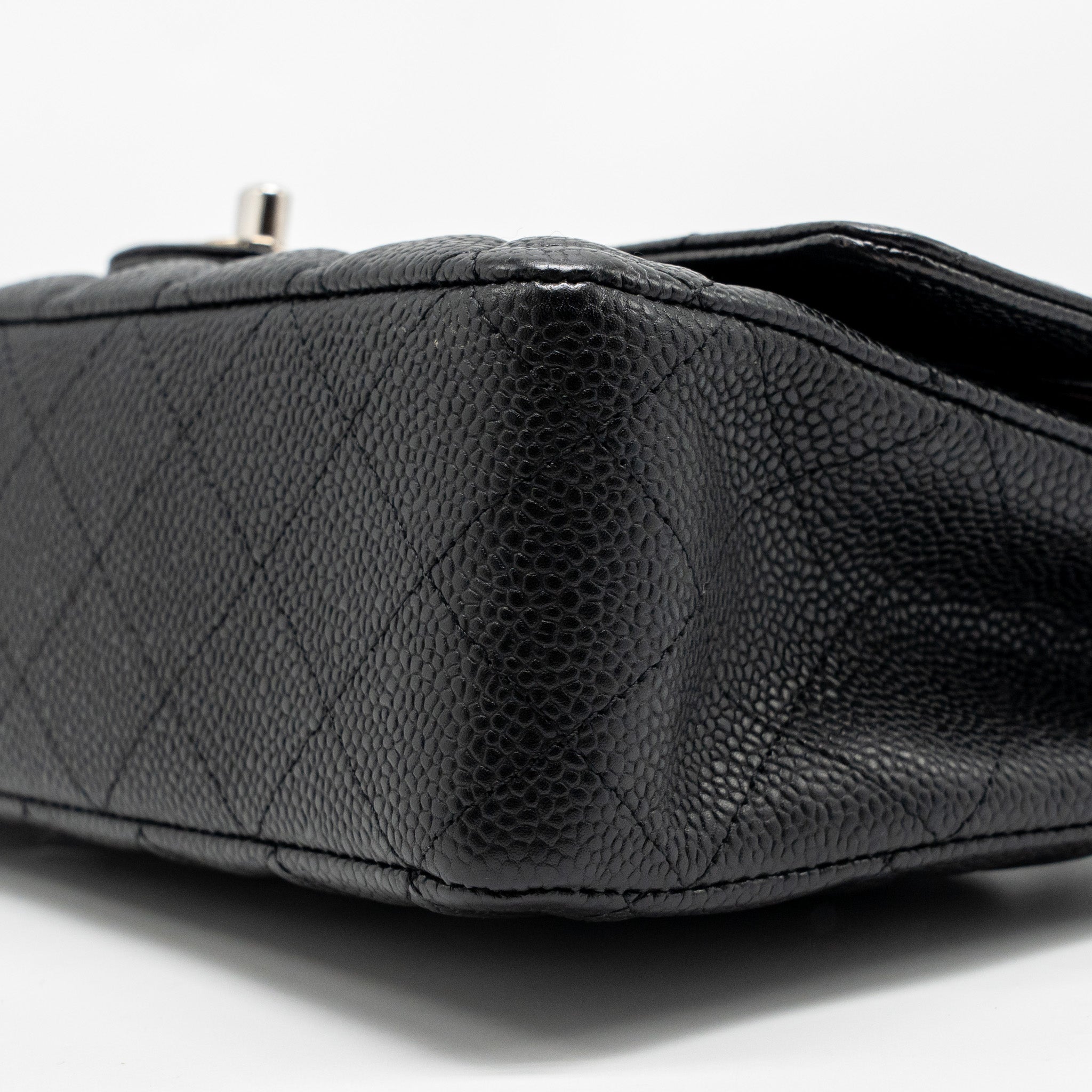 CHANEL MEDIUM CLASSIC DOUBLE FLAP BAG CAVIAR BLACK SHW