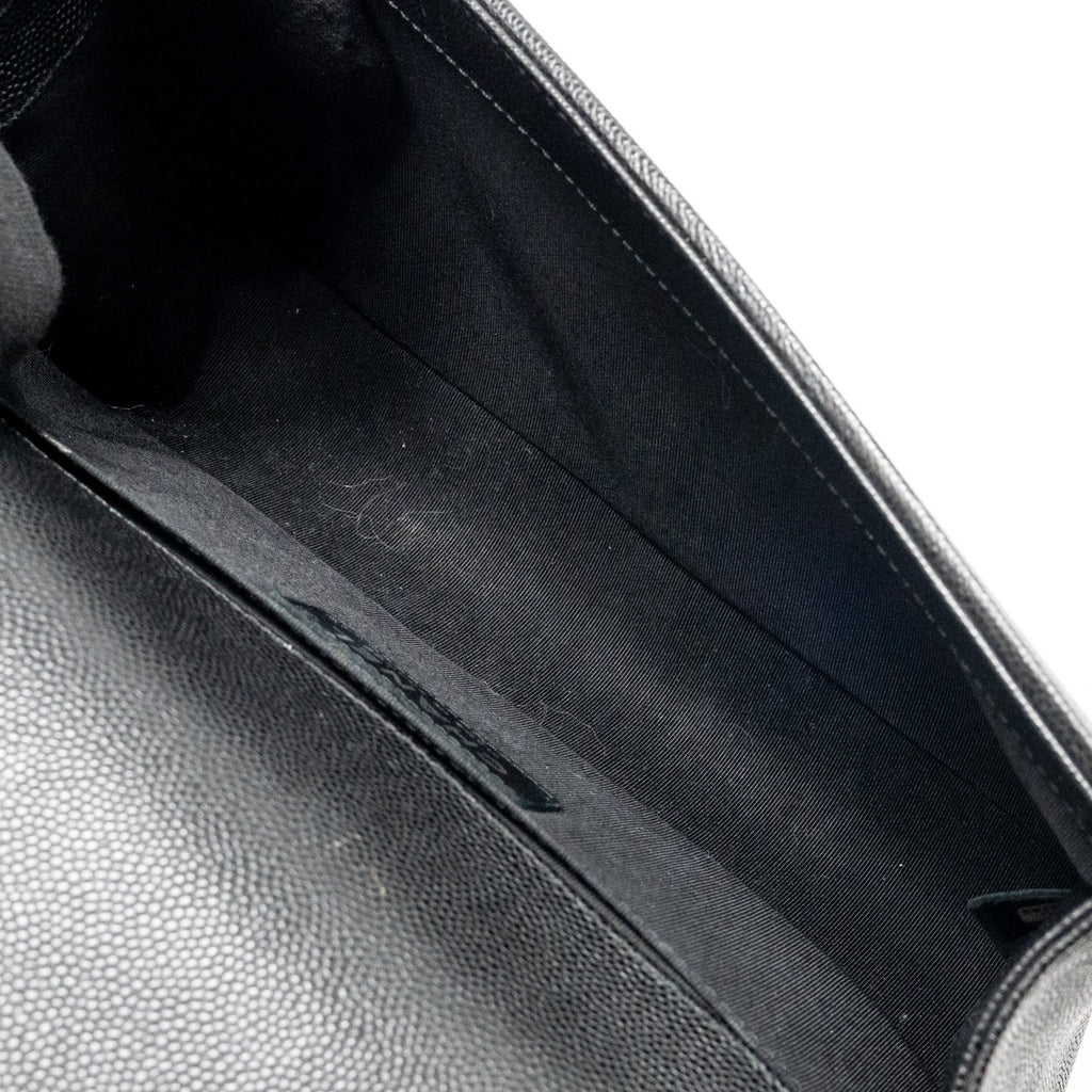 CHANEL MEDIUM BOY BAG CAVIAR BLACK SHW