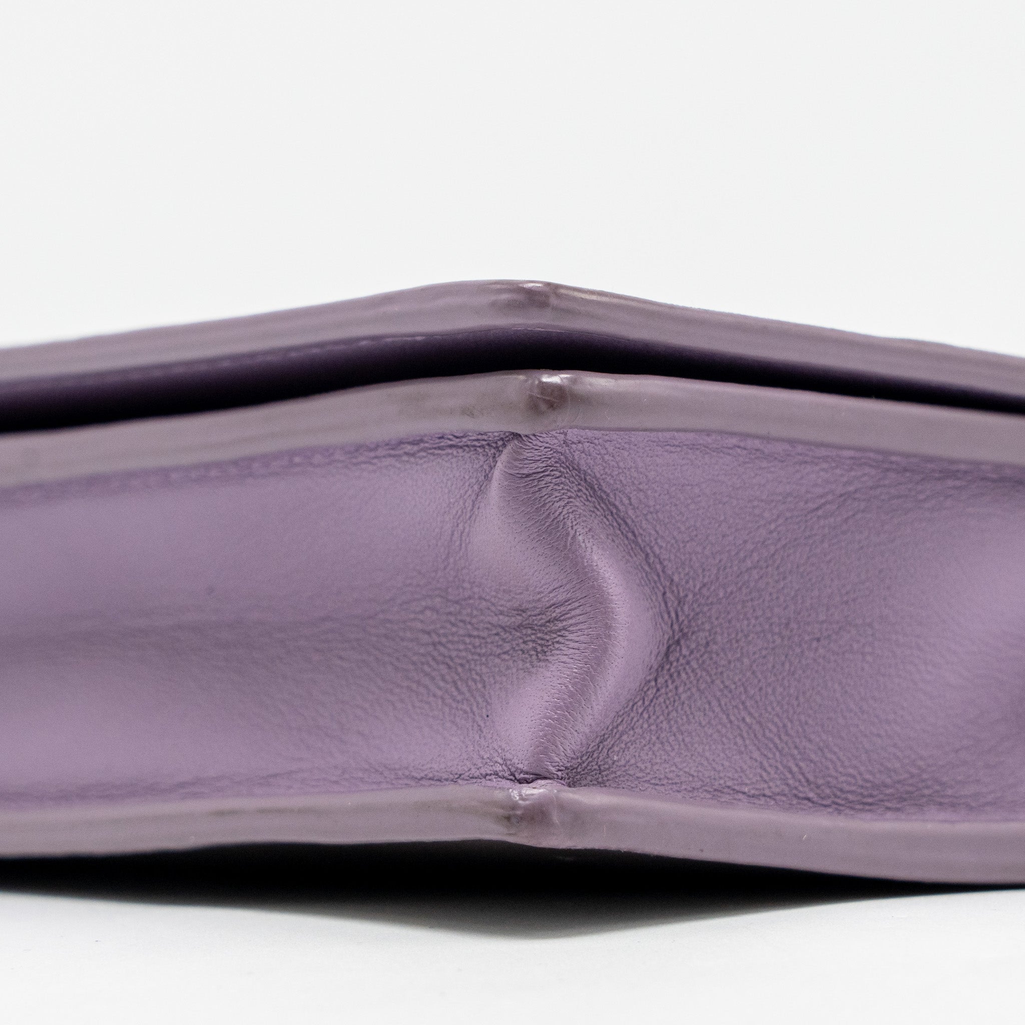 BOTTEGA VENETA INTRECCIATO WALLET ON CHAIN LEATHER PURPLE/GREY GHW
