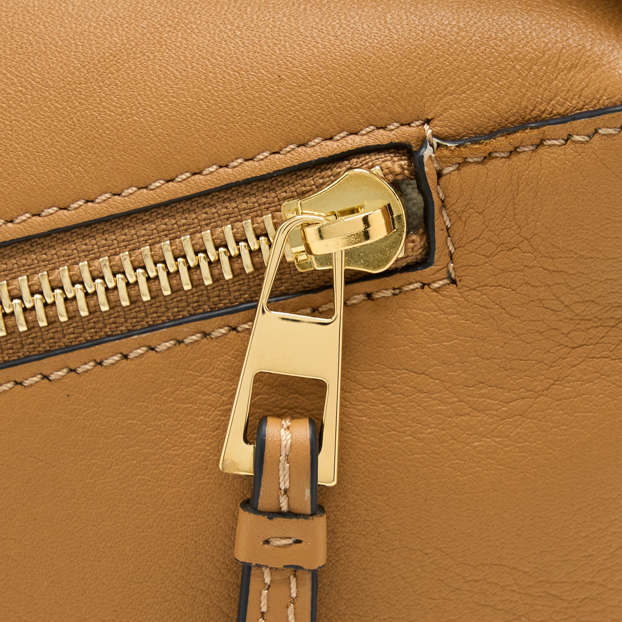 LOEWE PUZZLE HOBO BAG NAPPA CALFSKIN WARM DESERT GHW