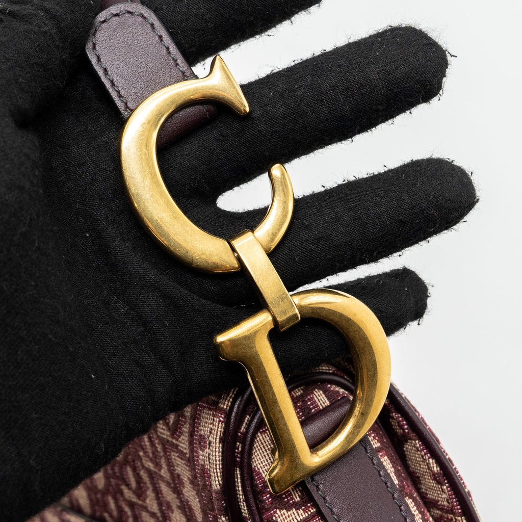 DIOR MEDIUM SADDLE BAG RED OBLIQUE EMBROIDERY GHW WITH AN EXTRA DIOR STRAP