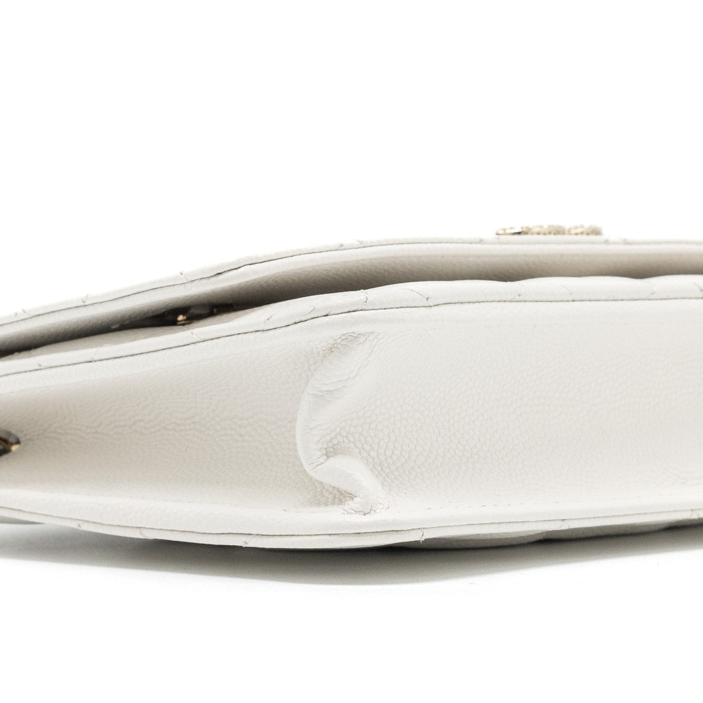 CHANEL DETAIL CRYSTAL CC LOGO WALLET ON CHAIN CAVIAR WHITE LGHW(MICROCHIP)