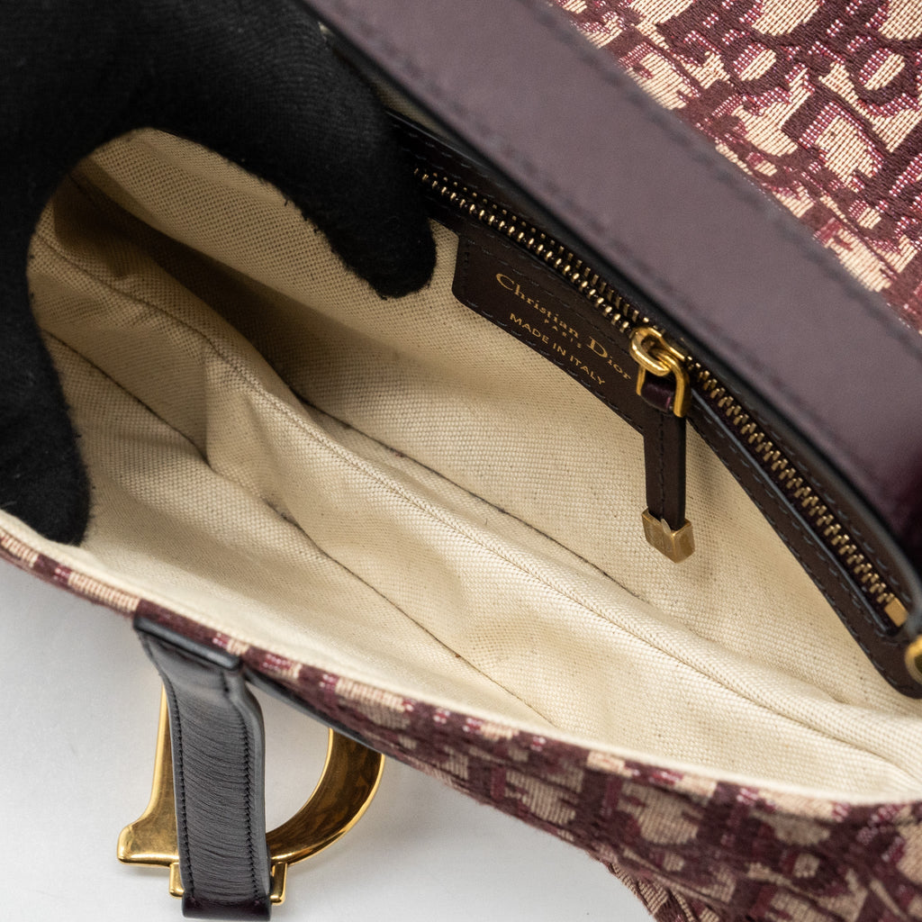DIOR MEDIUM SADDLE BAG RED OBLIQUE EMBROIDERY GHW WITH AN EXTRA DIOR STRAP