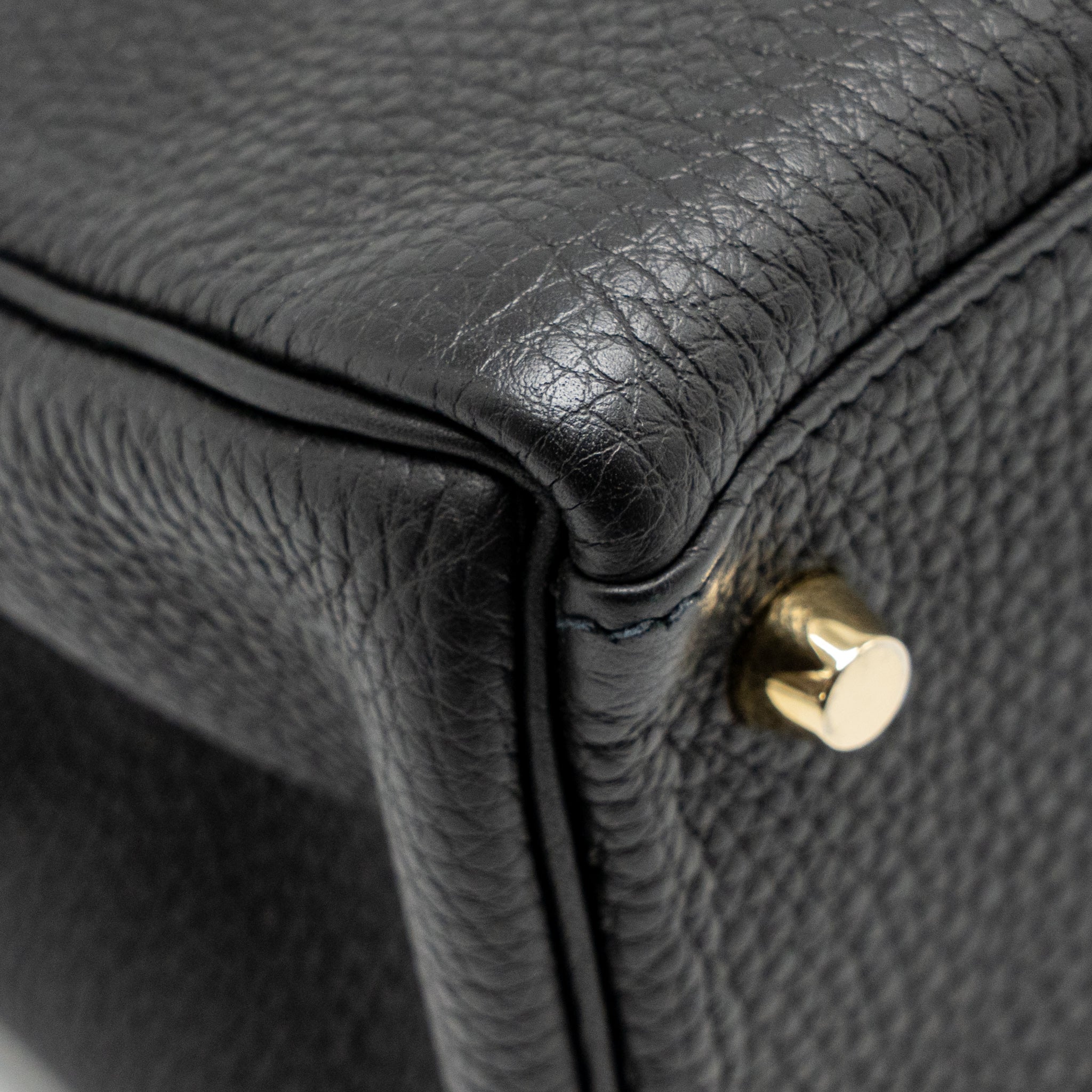 HERMES KELLY 28 TOGO BLACK GHW