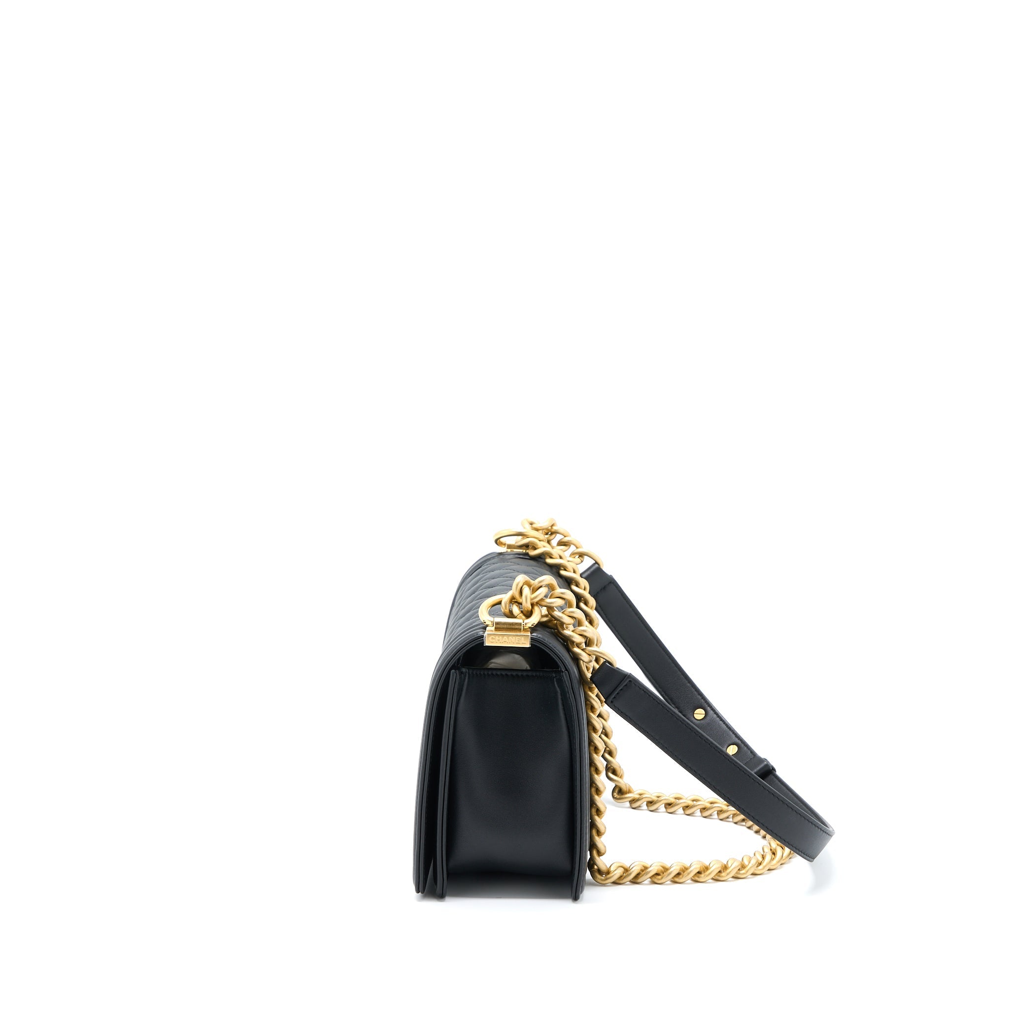CHANEL MEDIUM BOY BAG CALFSKIN BLACK GHW (MICROCHIP)
