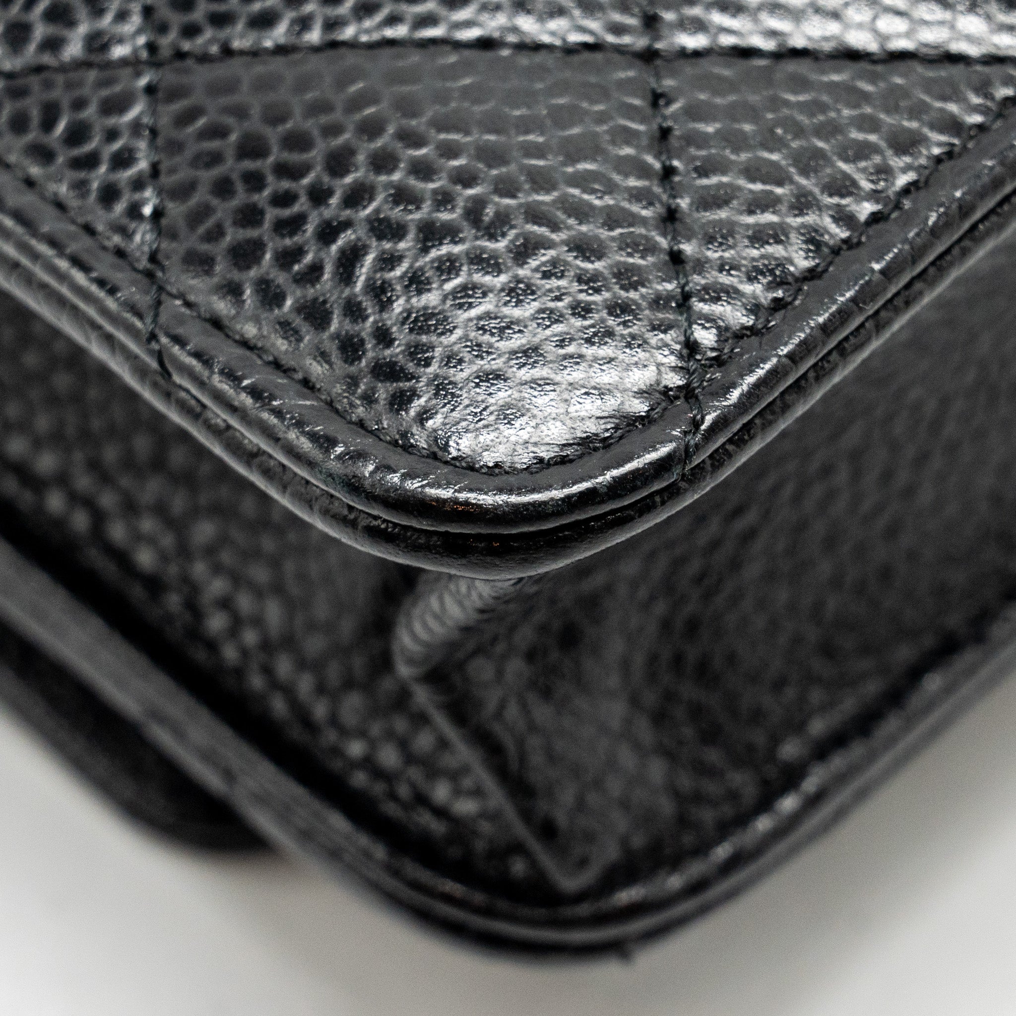 CHANEL CLASSIC WALLET ON CHAIN CAVIAR BLACK SHW