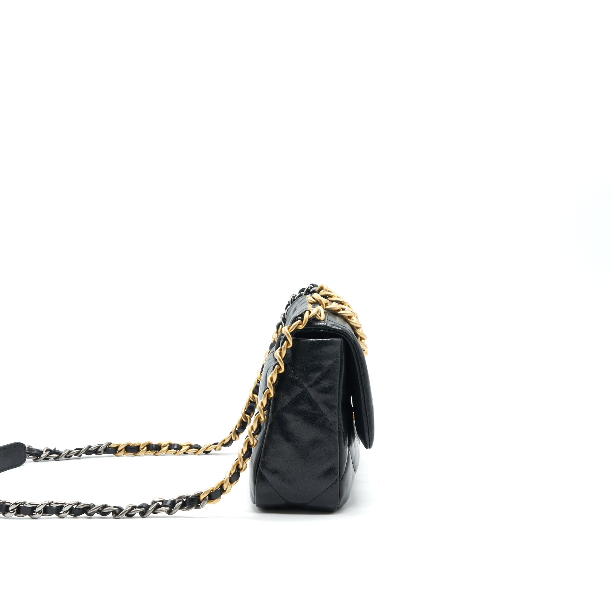 CHANEL 19 SMALL IN BLACK GOATSKIN LEATHER