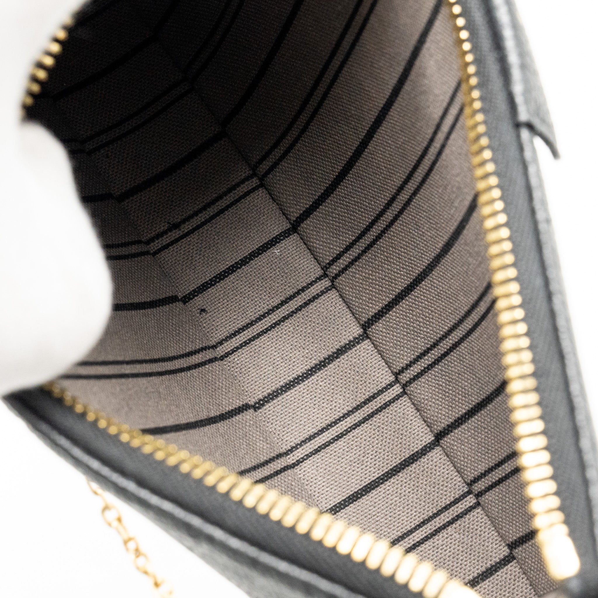 LOUIS VUITTON EASY POUCH ON STRAP EMPREINTE MONOGRAM BLACK GHW