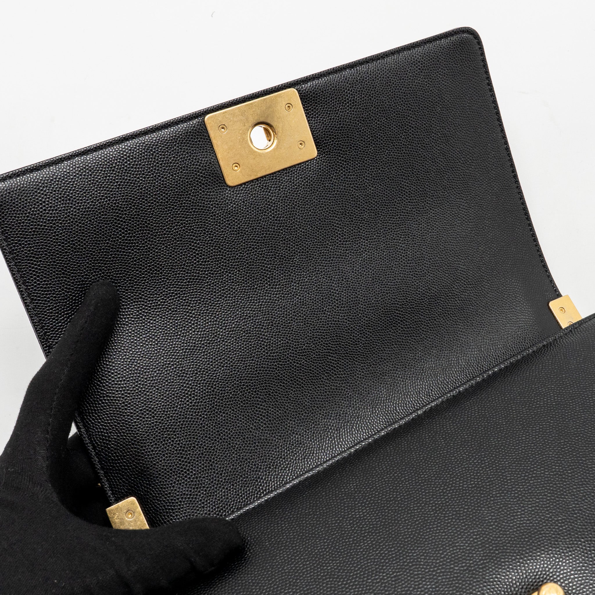 CHANEL MEDIUM CLASSIC BOY BAG CAVIAR BLACK GHW
