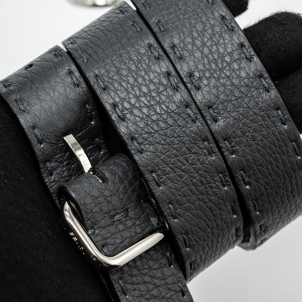 FENDI MEDIUM PEEKABOO BAG SELLERIA LEATHER BLACK SHW