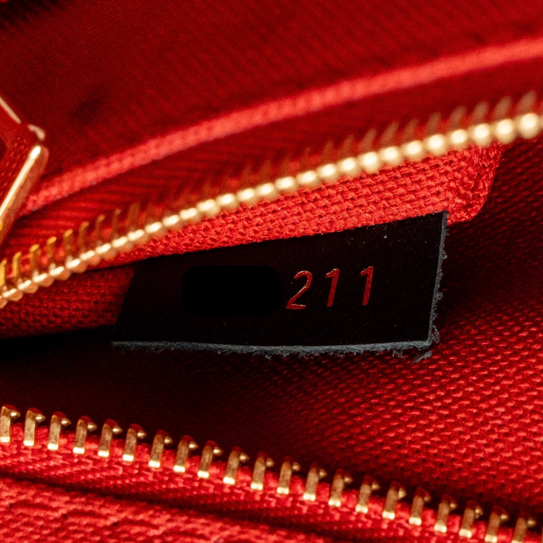 LOUIS VUITTON ONTHEGO MM MONOGRAM/MONOGRAM REVERSE CANVAS GHW