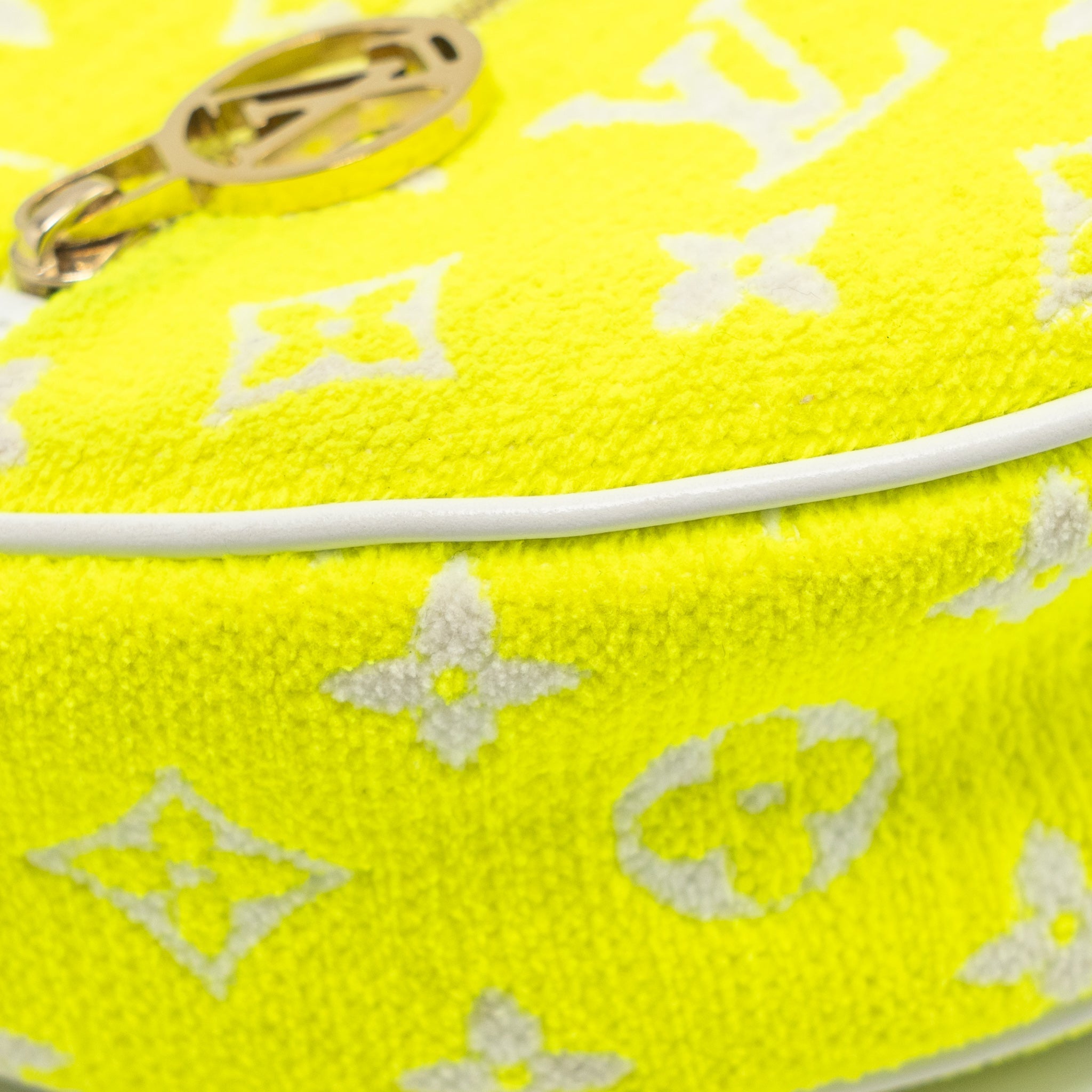 LOUIS VUITTON LOOP PM HALF-MOON BAGUETTE JACQUARD MONOGRAM YELLOW/WHITE GHW