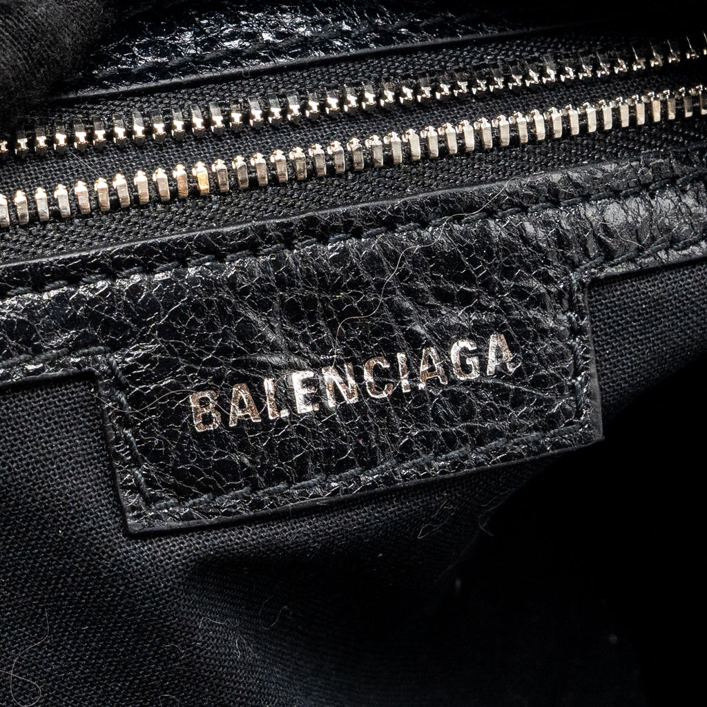 BALENCIAGA LE CARGOLE SMALL SHOULDER BAG LAMBSKIN BLACK SHW