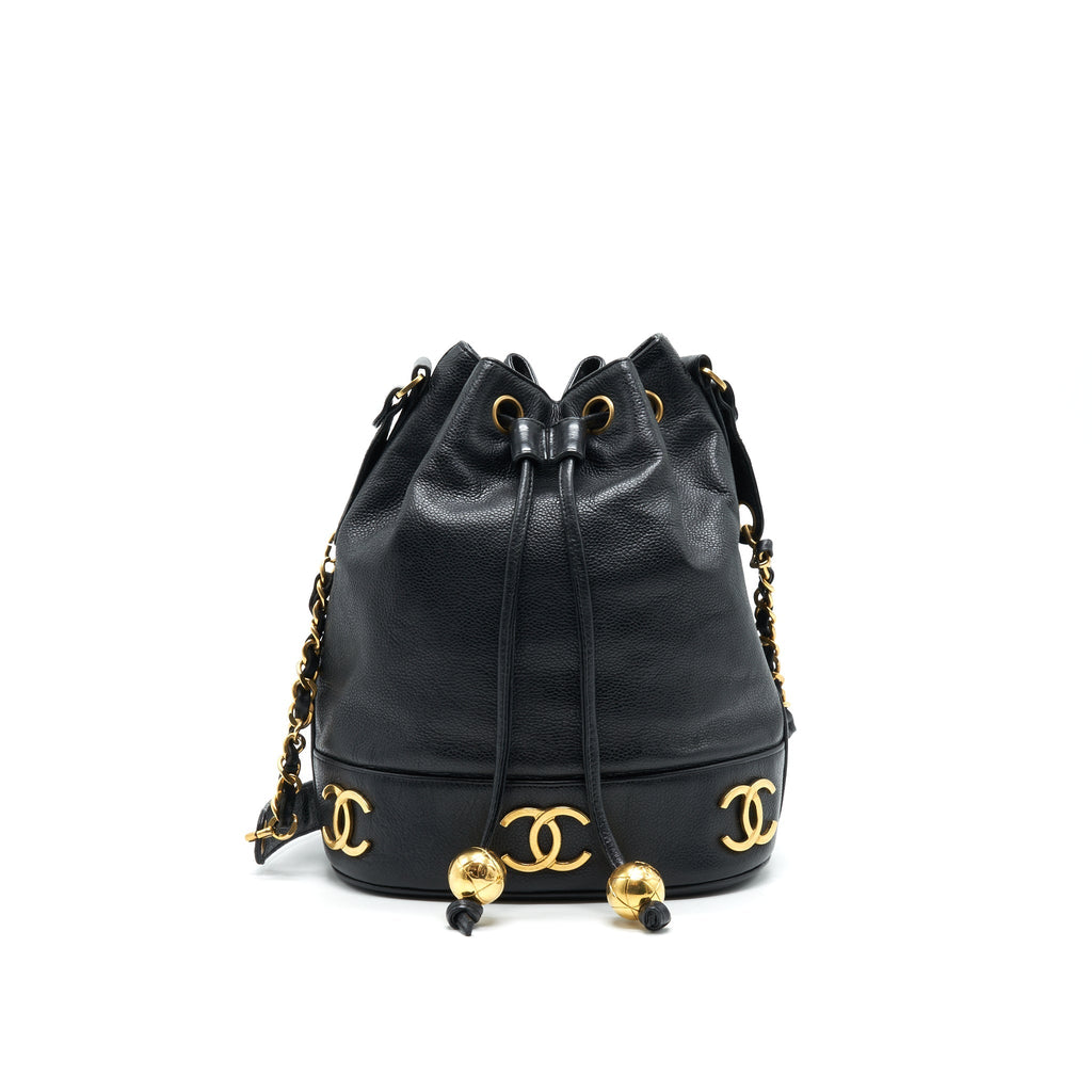 CHANEL VINTAGE CC LOGO PEARL CRUSH CAVIAR BUCKET BAG BLACK