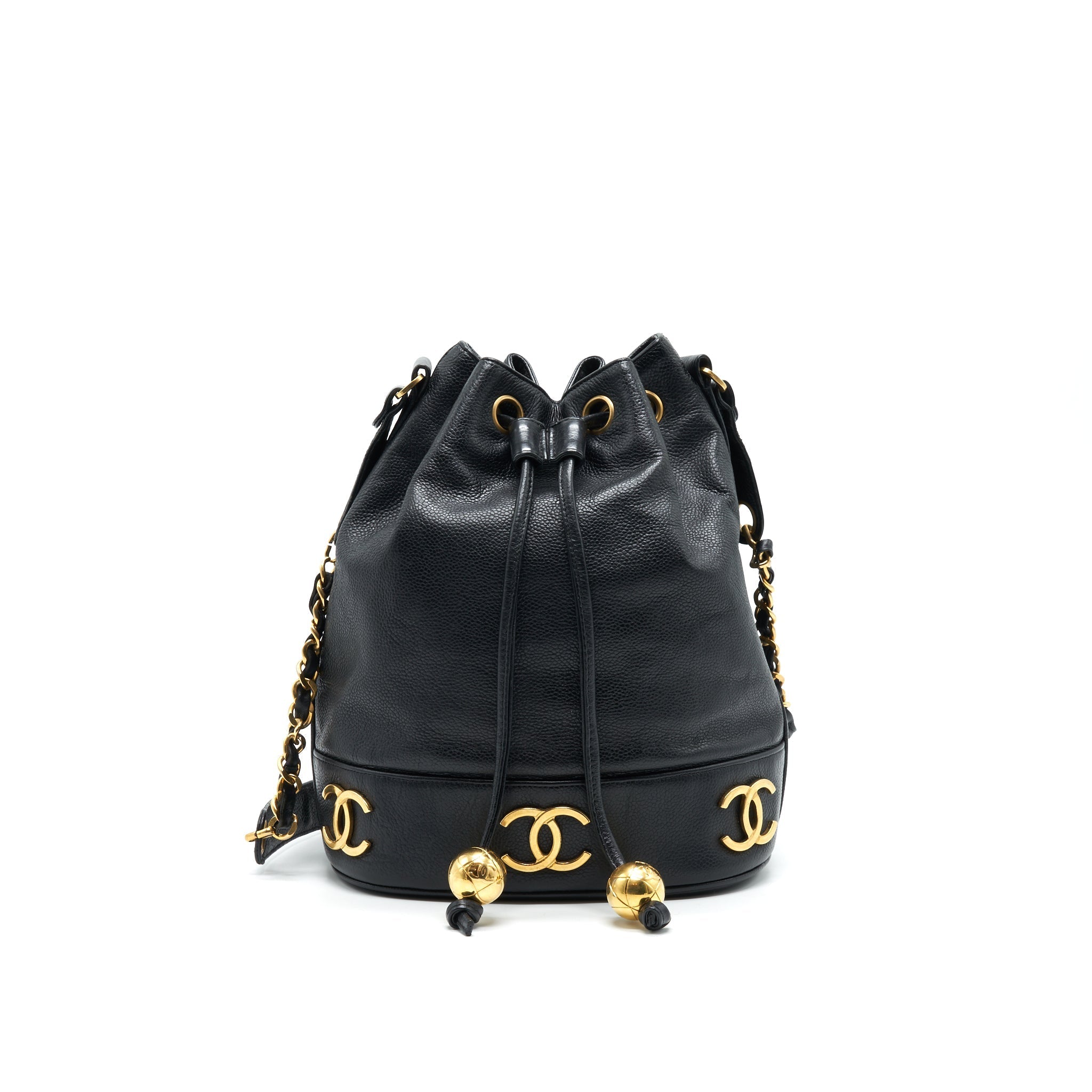 CHANEL VINTAGE CC LOGO PEARL CRUSH CAVIAR BUCKET BAG BLACK