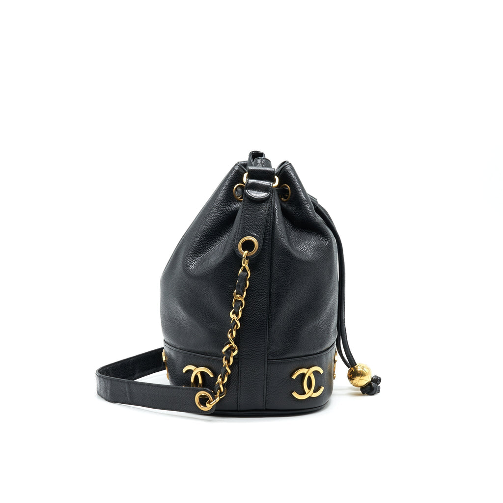 CHANEL VINTAGE CC LOGO PEARL CRUSH CAVIAR BUCKET BAG BLACK