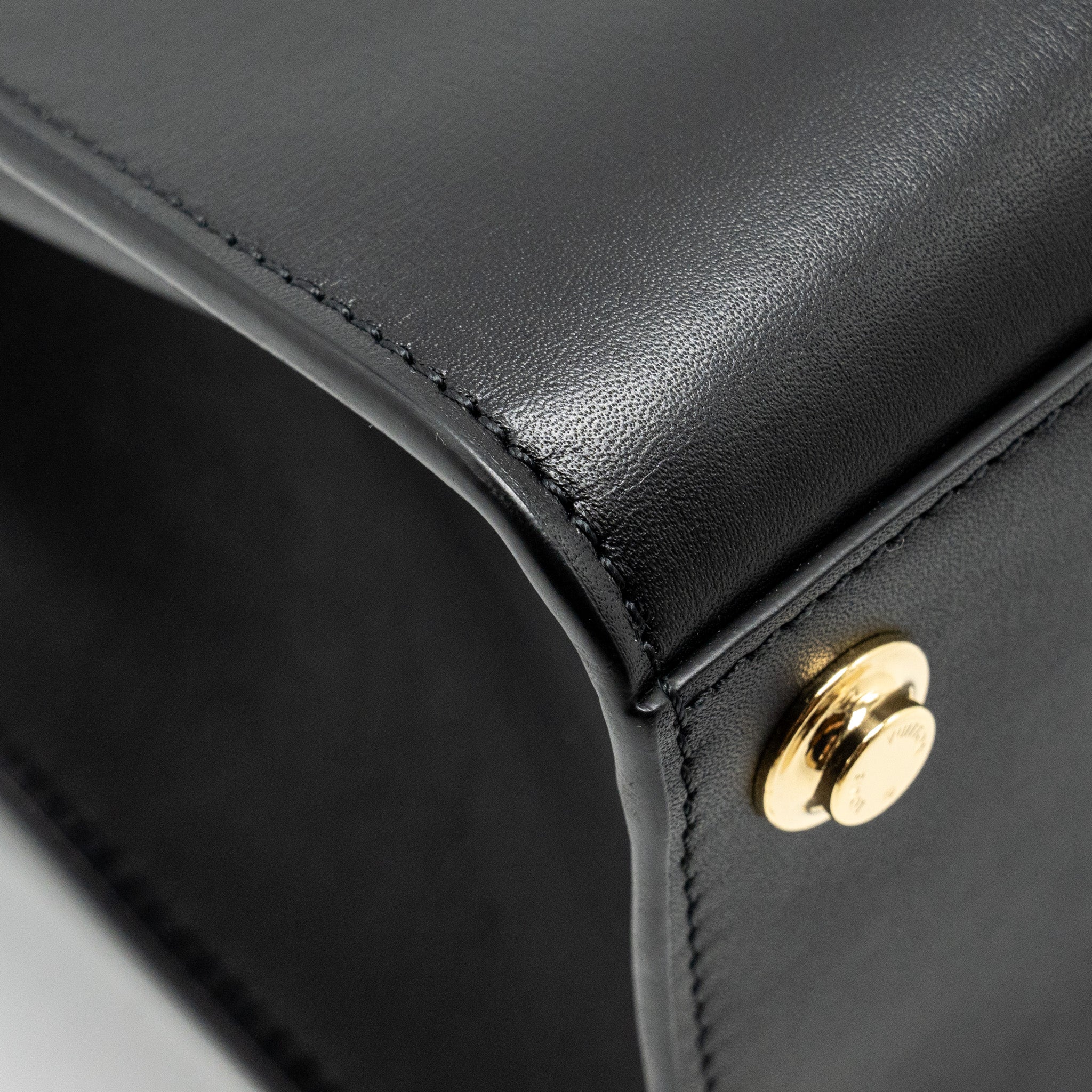 LOUIS VUITTON CITY STEAMER PM GRAINED CALFSKIN BLACK GHW