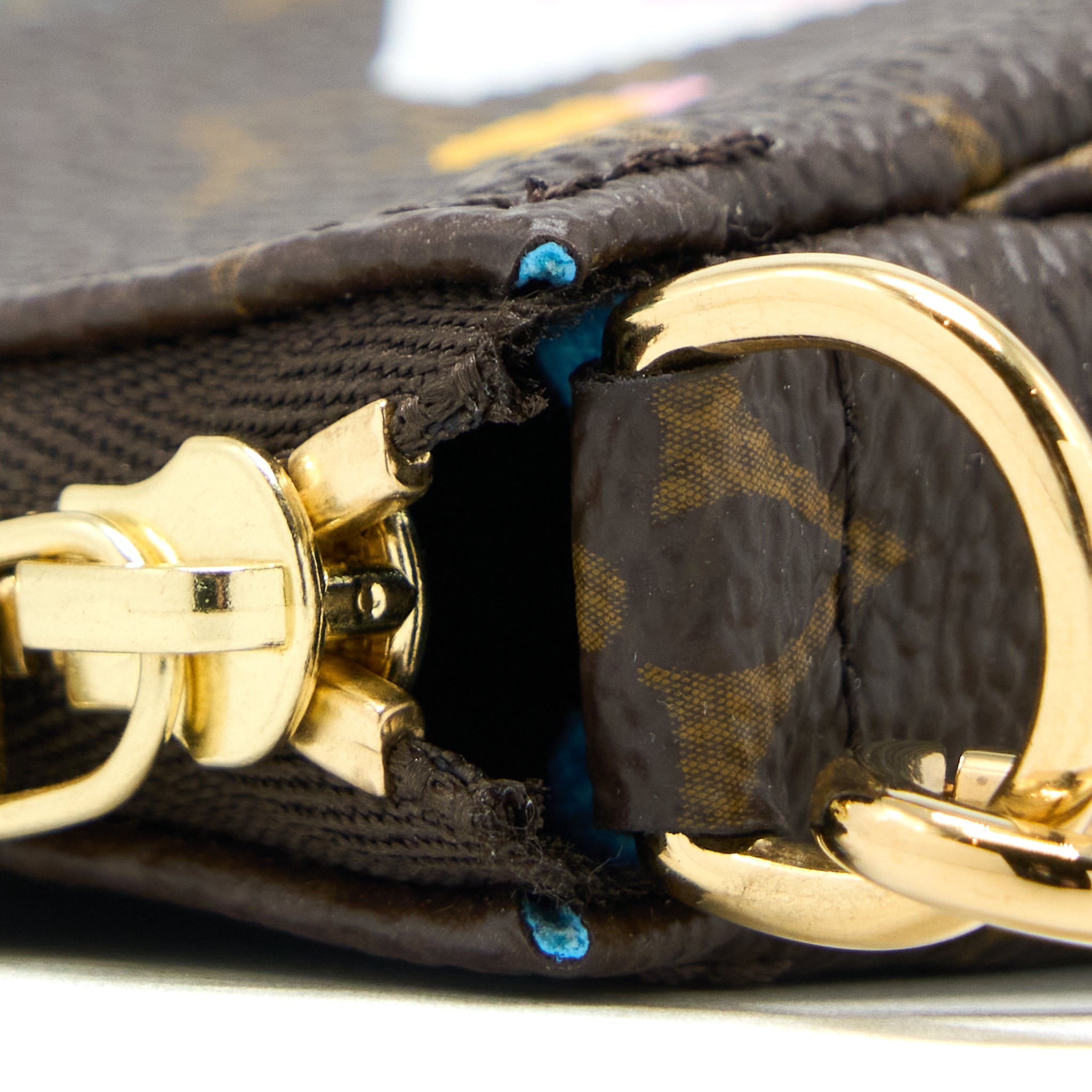 LOUIS VUITTON MINI POCHETTE ACCESSORIES MONOGRAM CANVAS/BLUE GHW
