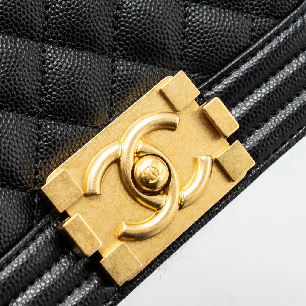 CHANEL SMALL BOY BAG CAVIAR BLACK GHW (MICROCHIP)