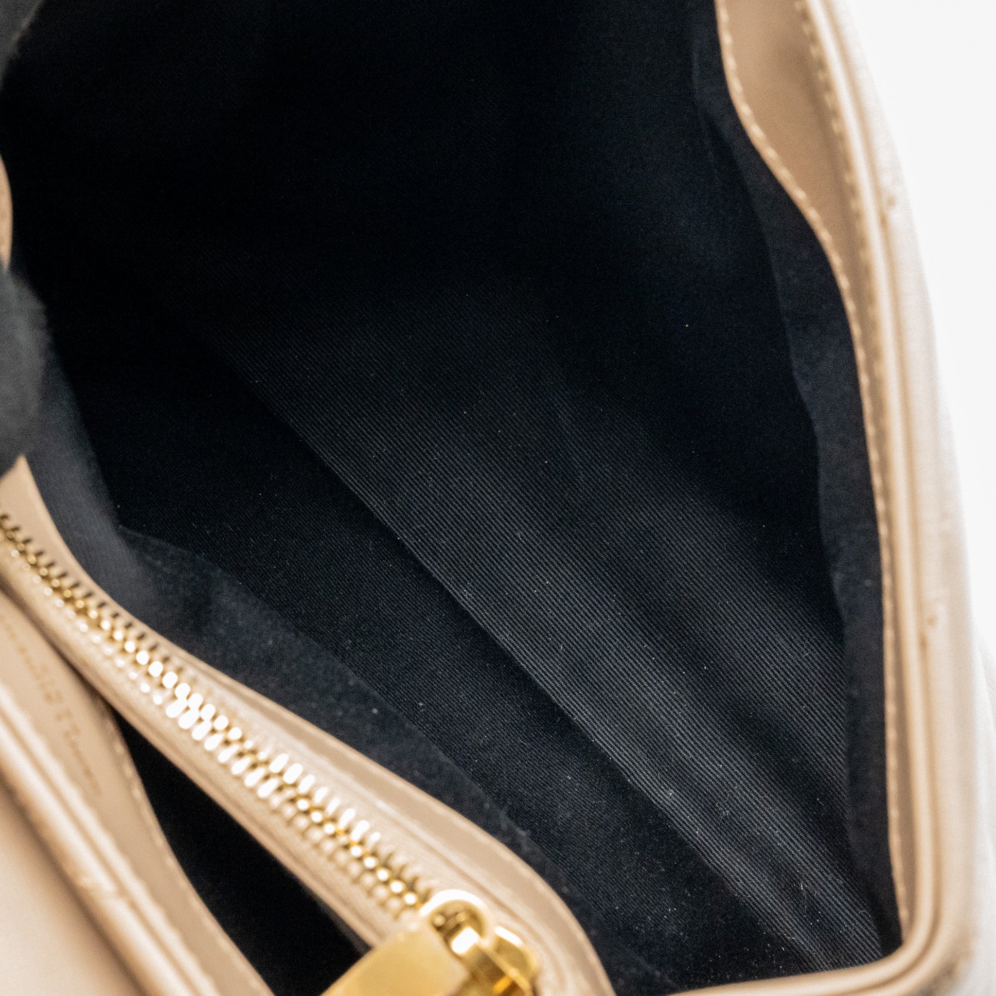SAINT LAURENT / YSL SMALL LOU LOU SHOULDER BAG CALFSKIN BEIGE GHW
