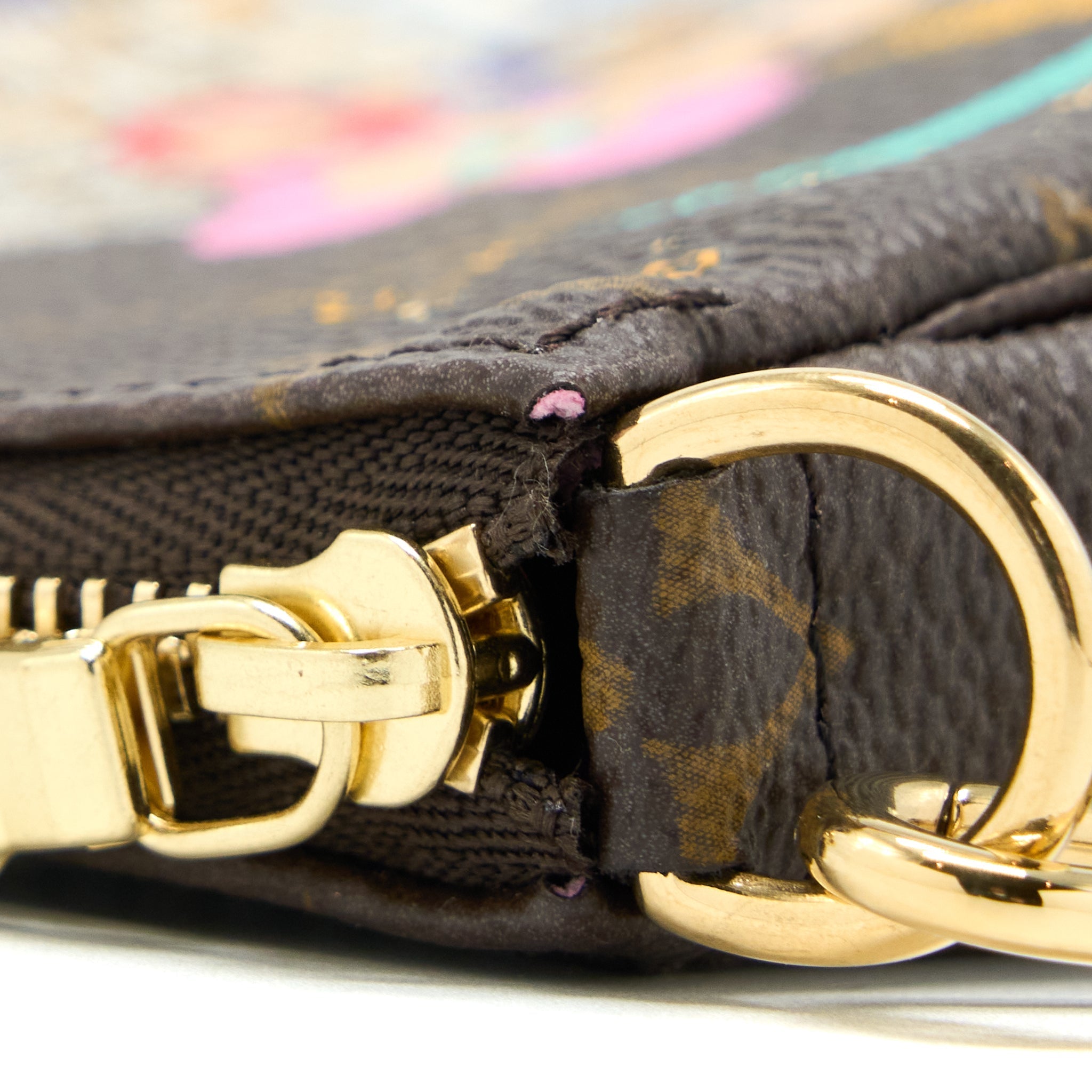 LOUIS VUITTON MINI POCHETTE ACCESSORIES MONOGRAM CANVAS/PINK GHW