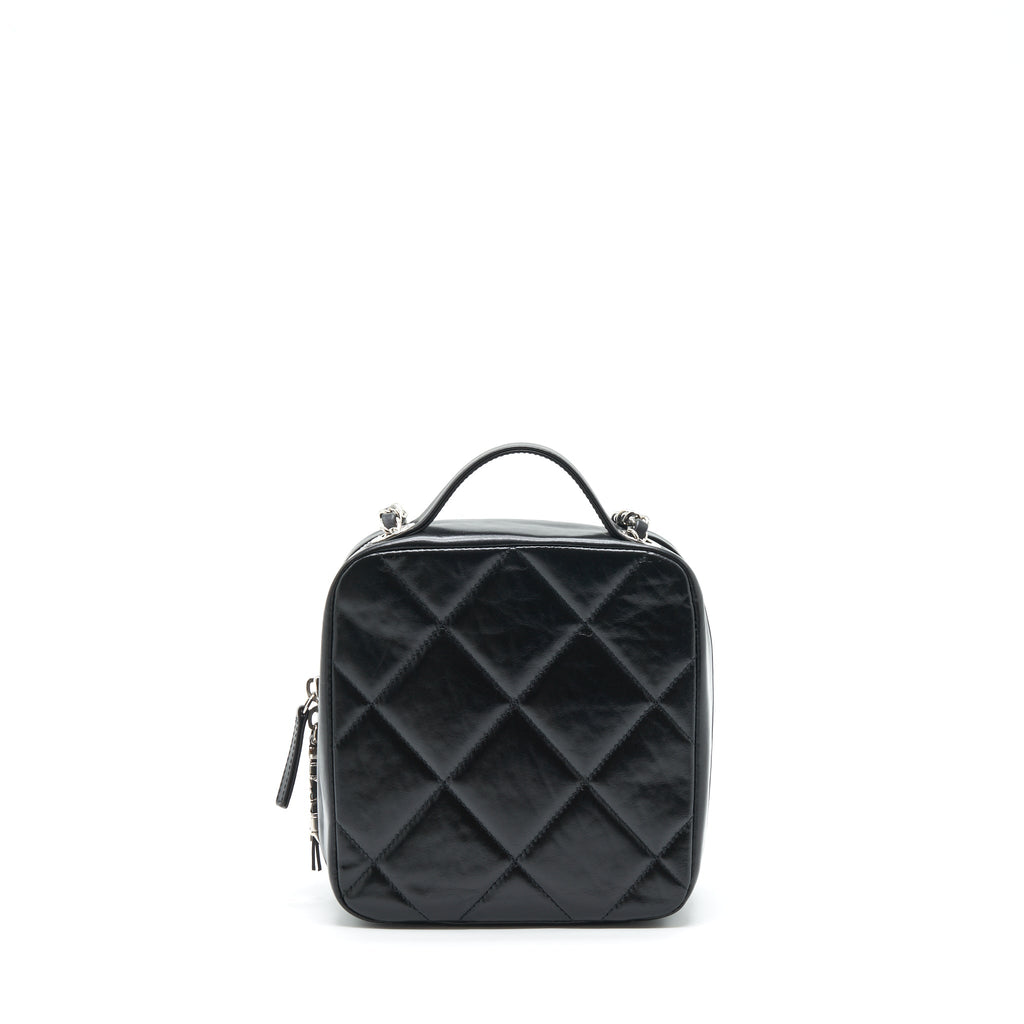 CHANEL QUILTED VERTICAL TOP HANDLE BAG CALFSKIN BLACK SHW