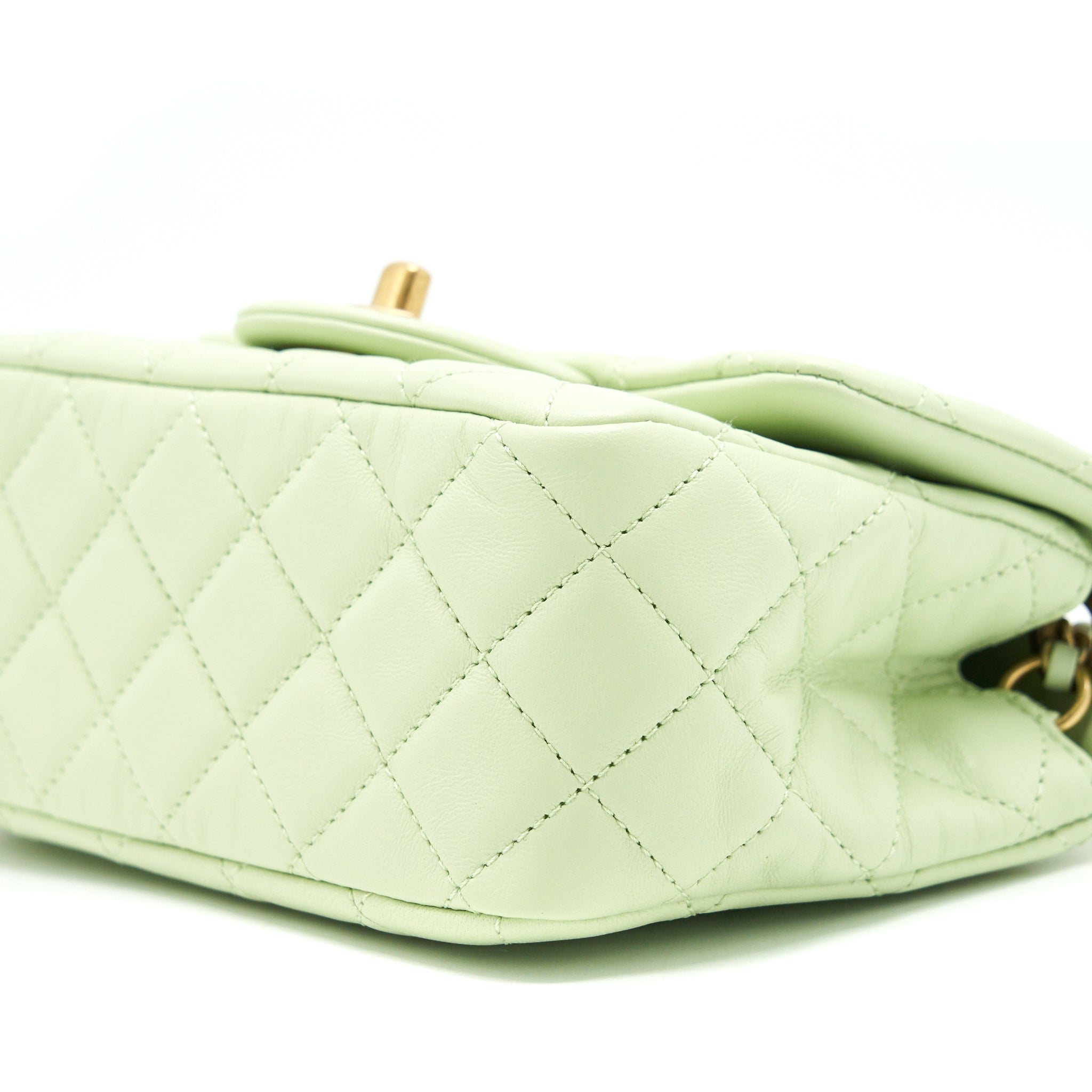 CHANEL 22C PEARL CRUSH MINI SQUARE FLAP BAG LIGHT GREEN