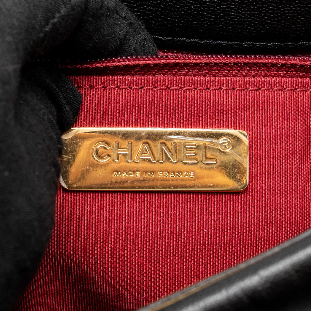 CHANEL LARGE 19 BAG GOATSKIN BLACK GHW
