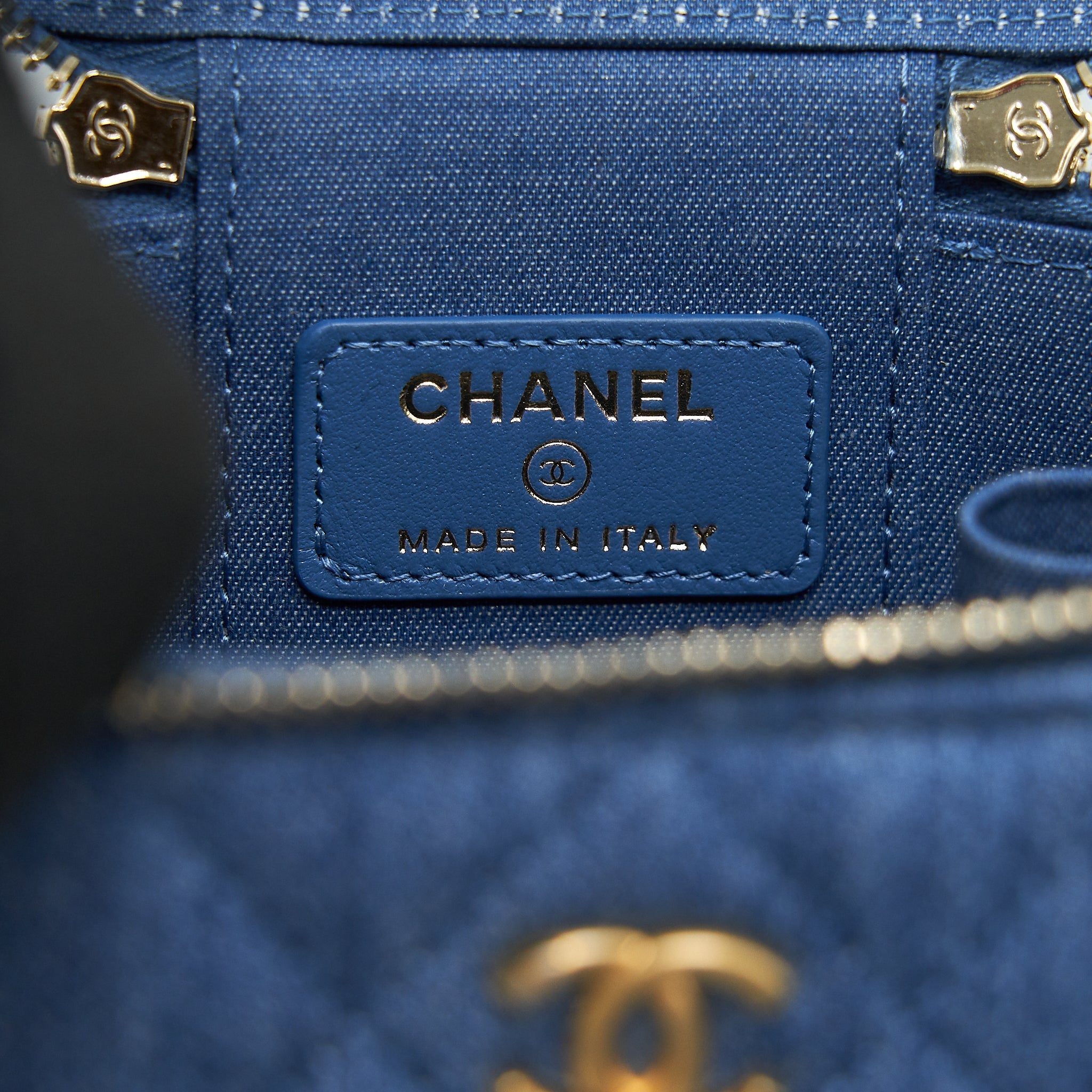 CHANEL 22C PEARL CRUSH DENIM MINI VANITY WITH CHAIN