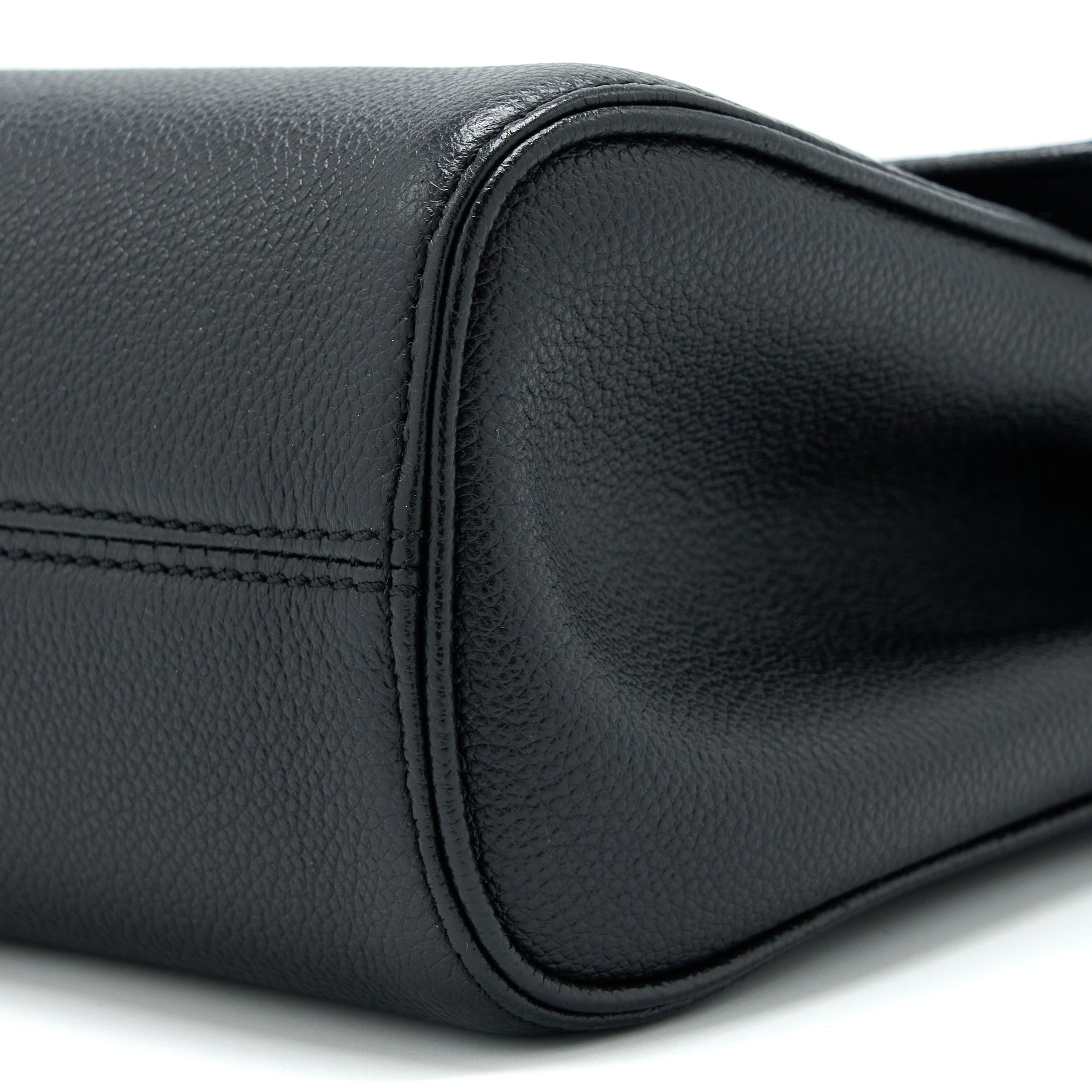 LOUIS VUITTON SAINT GERMAIN CHAIN EMPREINTE BLACK GHW