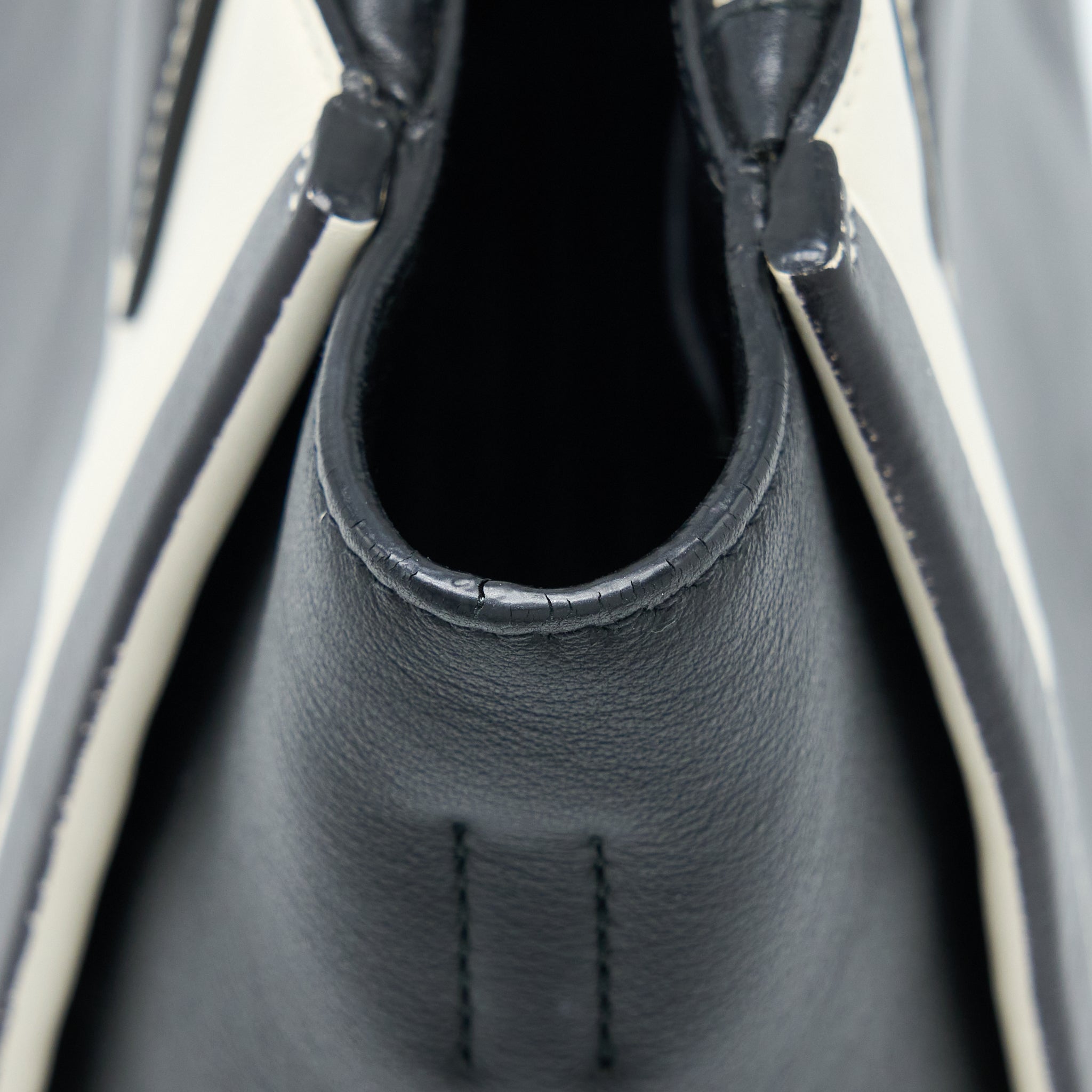PRADA DOUBLE ZIP TOTE BAG CALFSKIN BLACK/WHITE SHW