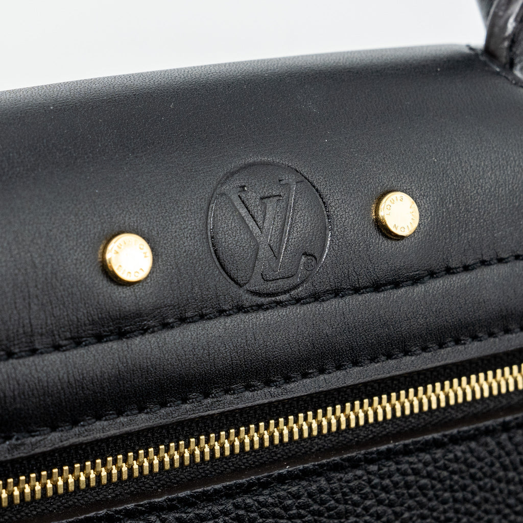 LOUIS VUITTON FLAP SHOULDER BAG CALFSKIN BLACK GHW