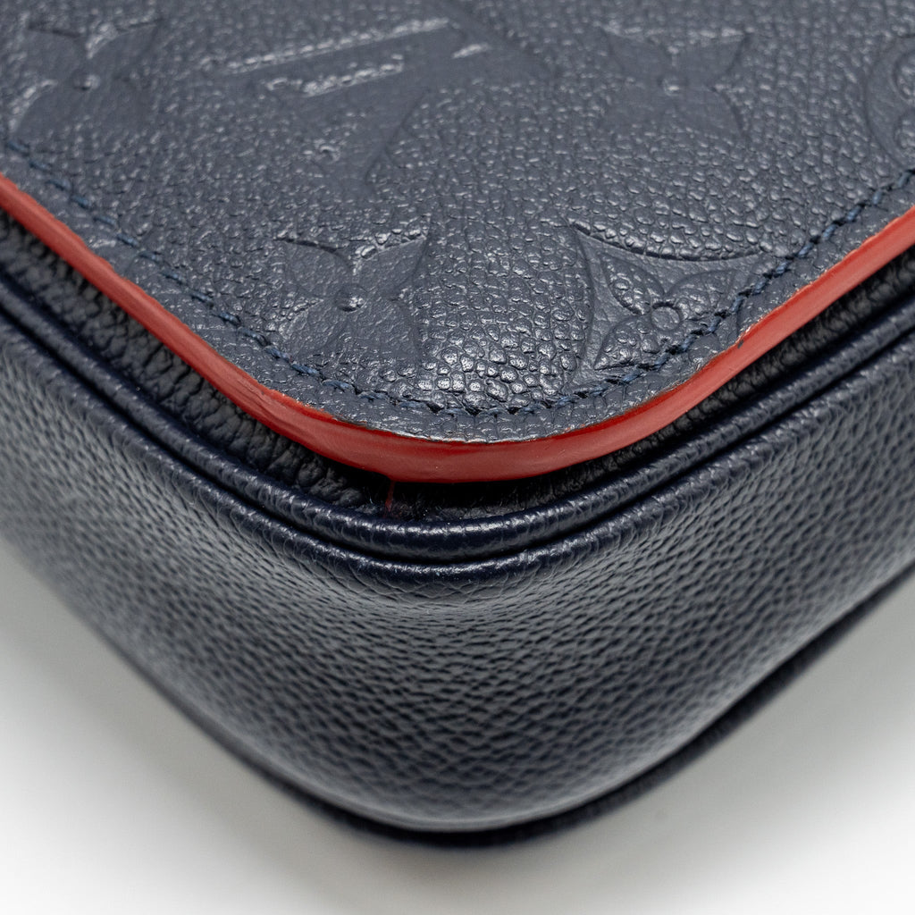 LOUIS VUITTON POCHETTE METIS MONOGRAM EMPREINETE NAVY GHW