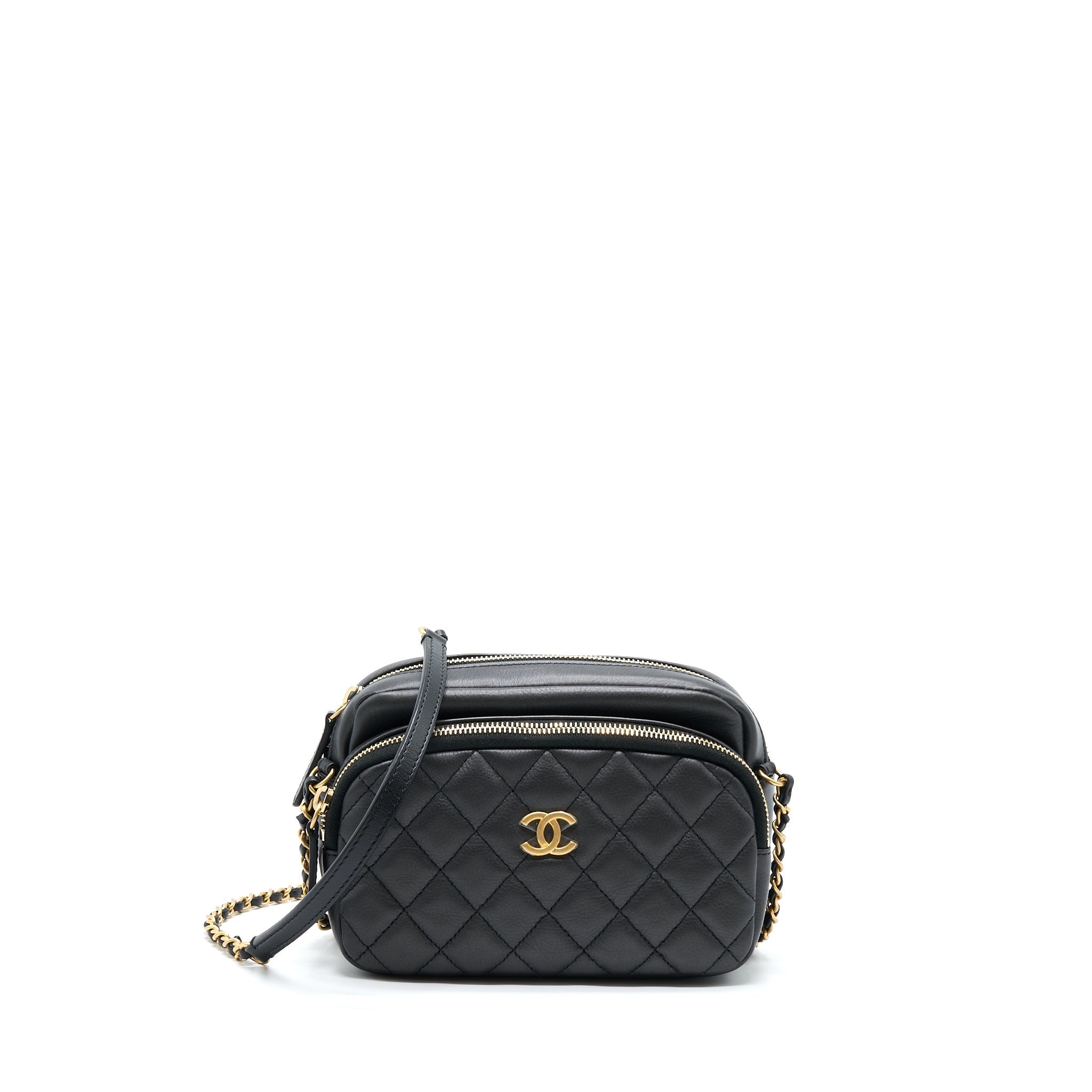 CHANEL CAMERA CASE QUILTED CALFSKIN BLACK GHW