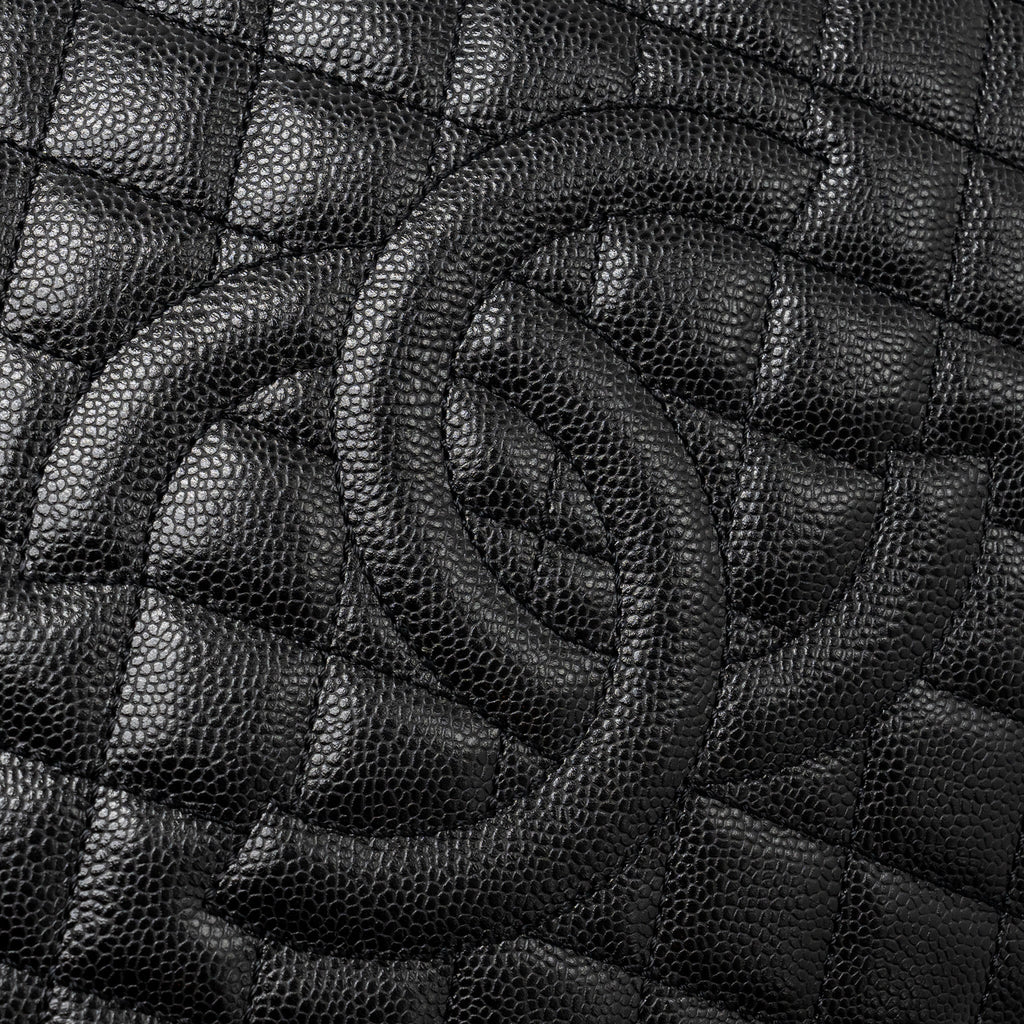 CHANEL GRAND SHOPPING TOTE / GST CAVIAR BLACK SHW