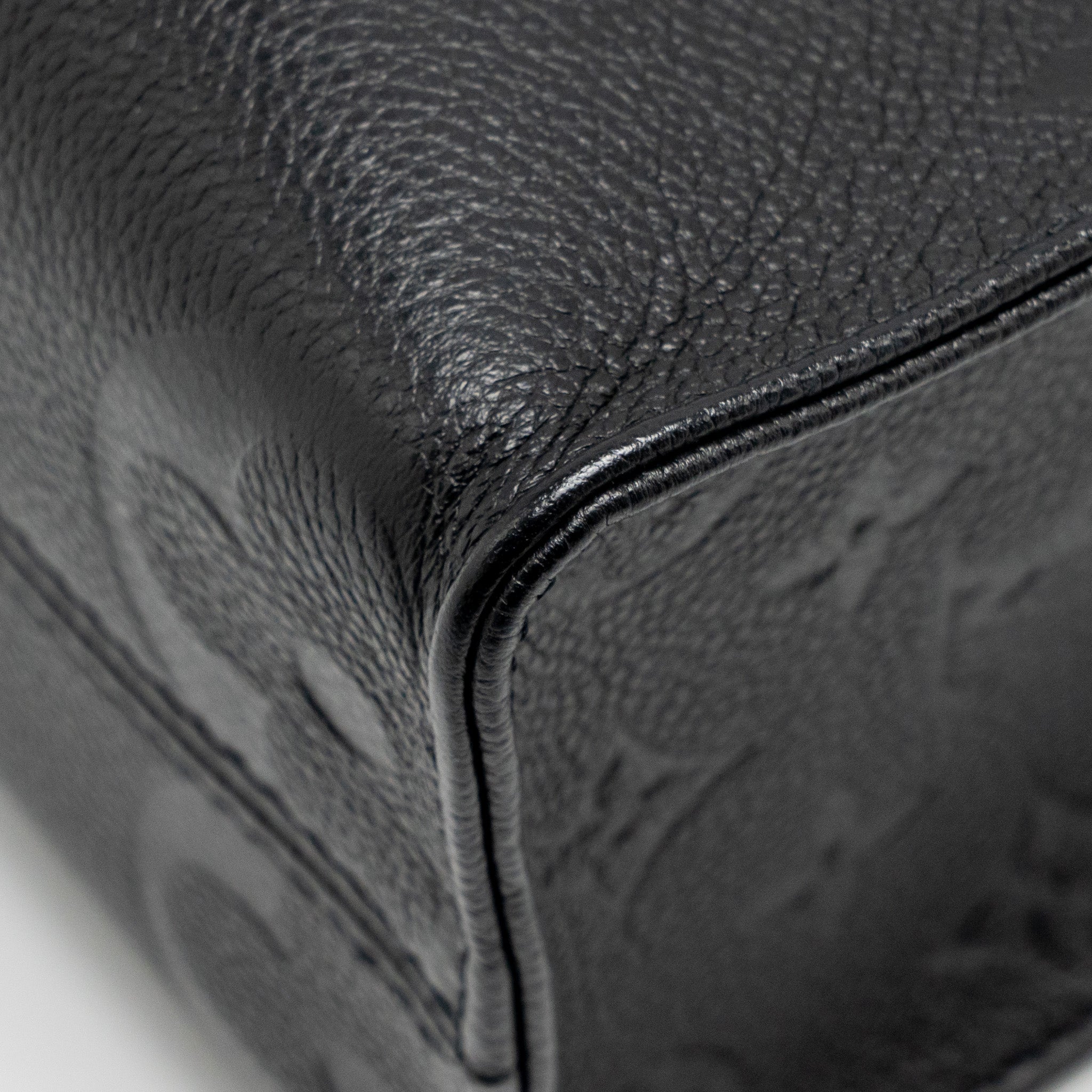 LOUIS VUITTON ONTHEGO PM MONOGRAM EMPREINTE LEATHER BLACK GHW