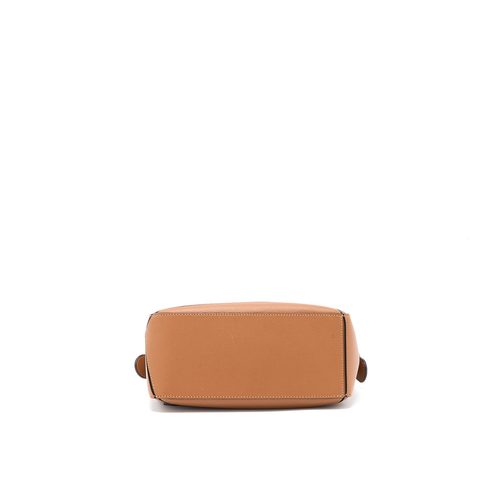 LOEWE SMALL PUZZLE BAG CALFSKIN TAN SHW