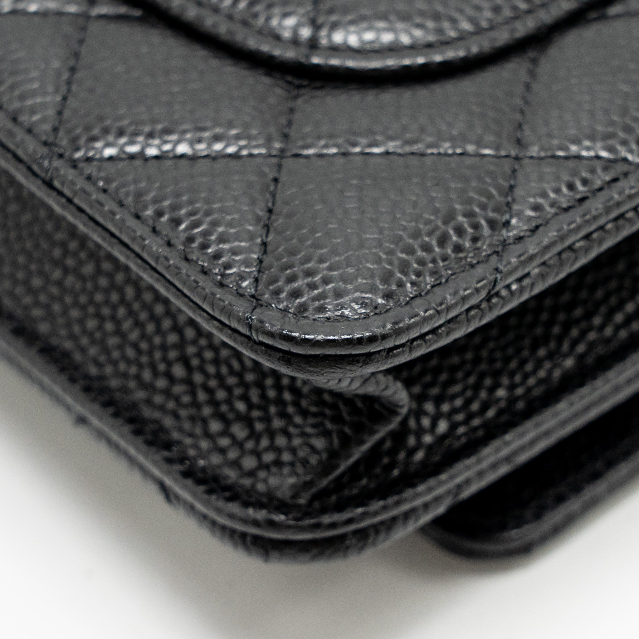 CHANEL CLASSIC WALLET ON CHAIN CAVIAR BLACK SHW (MICROCHIP)