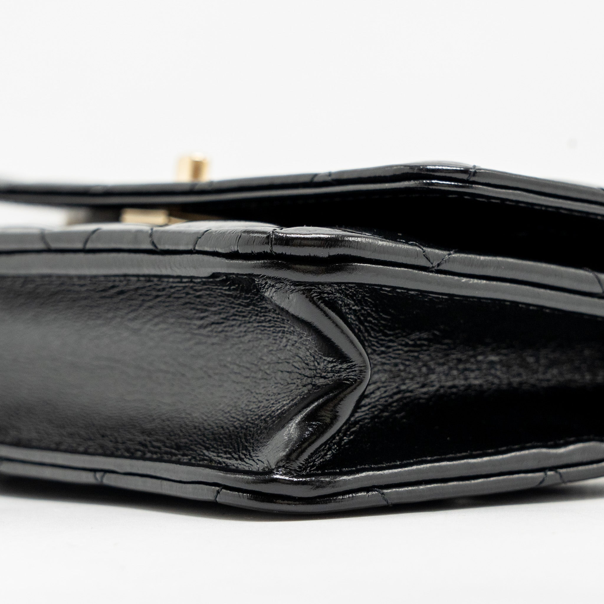 CHANEL WALLET ON CC DETAILED CHAIN SHINY LAMBSKIN BLACK GHW (MICROCHIP)