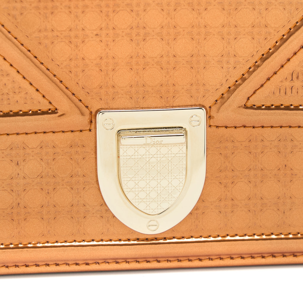 DIOR DIORAMA WALLET ON CHAIN PATENT METALLIC LGHW