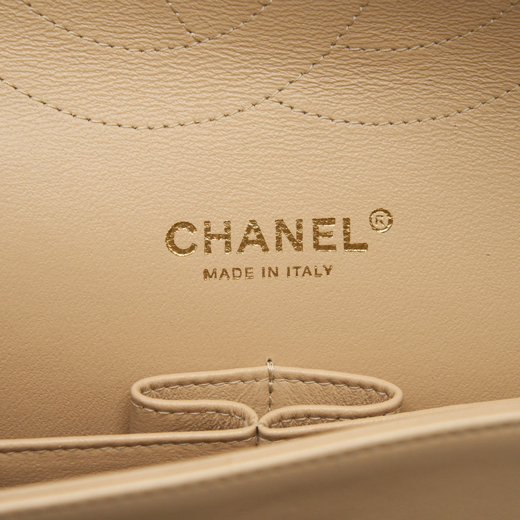 CHANEL JUMBO CLASSIC DOUBLE FLAP BAG LAMBSKIN BEIGE LGHW