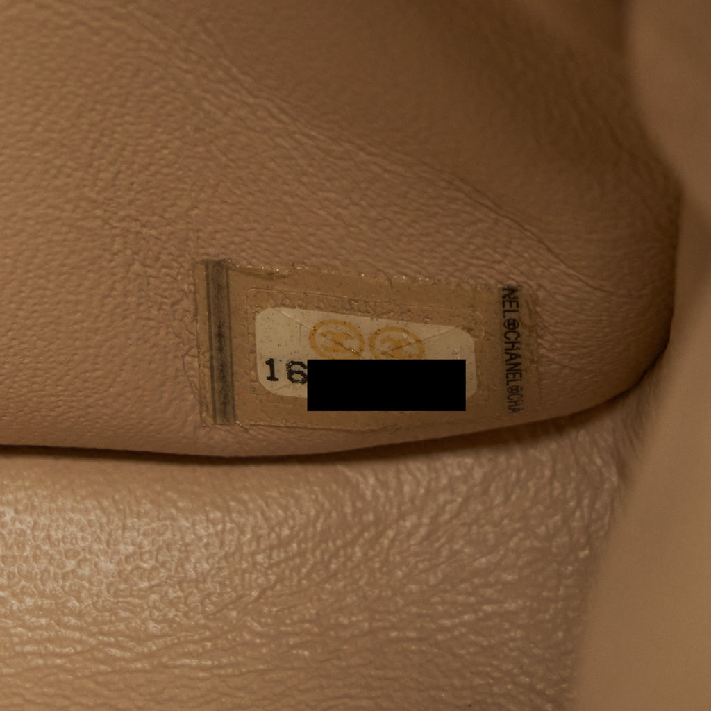 CHANEL JUMBO CLASSIC DOUBLE FLAP BAG LAMBSKIN BEIGE LGHW