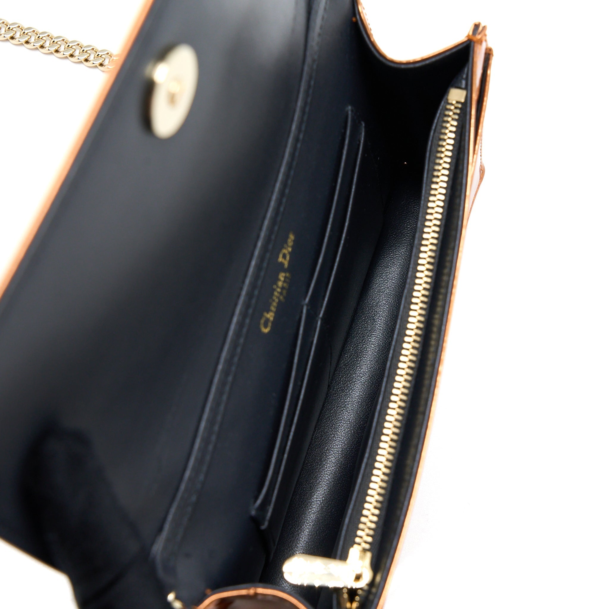 DIOR DIORAMA WALLET ON CHAIN PATENT METALLIC LGHW